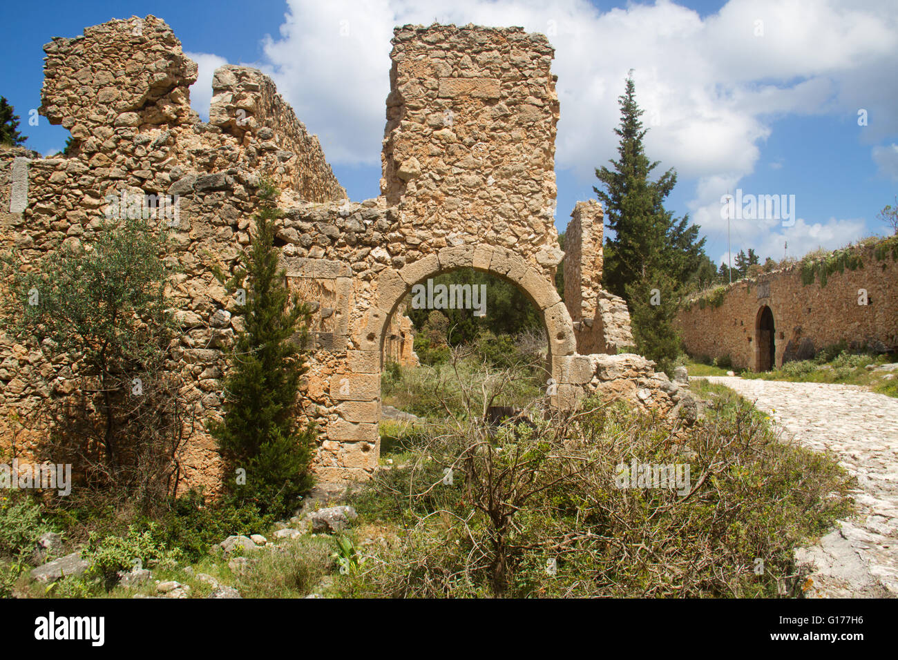 Ruine der späten mittelalterlichen Festung in der Nähe von Assos auf der griechischen Ionischen Insel Kefalonia Stockfoto
