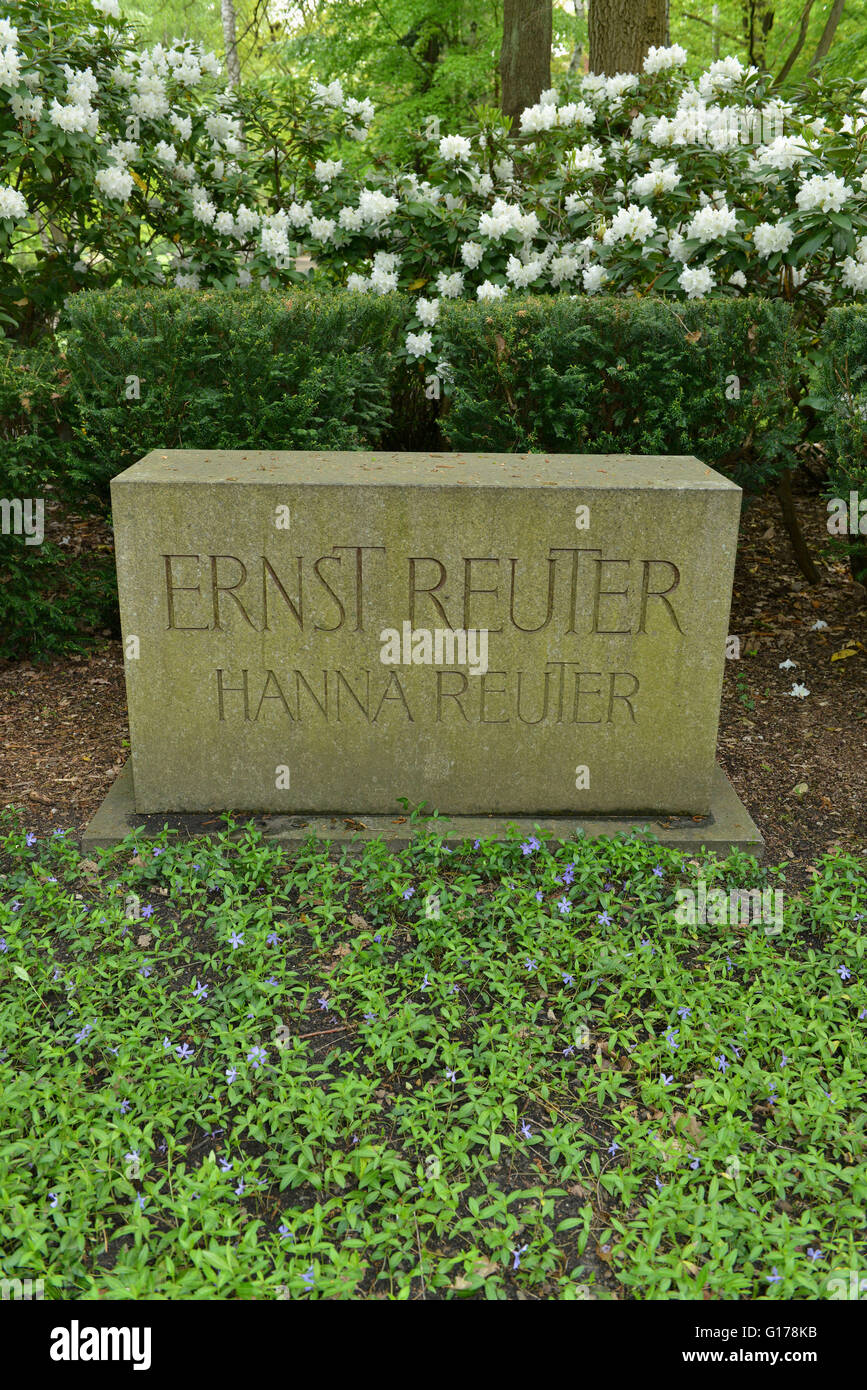 Schnappen Sie sich Ernst Reuter, Waldfriedhof, Potsdamer Chaussee, Zehlendorf, Berlin, Deutschland Stockfoto