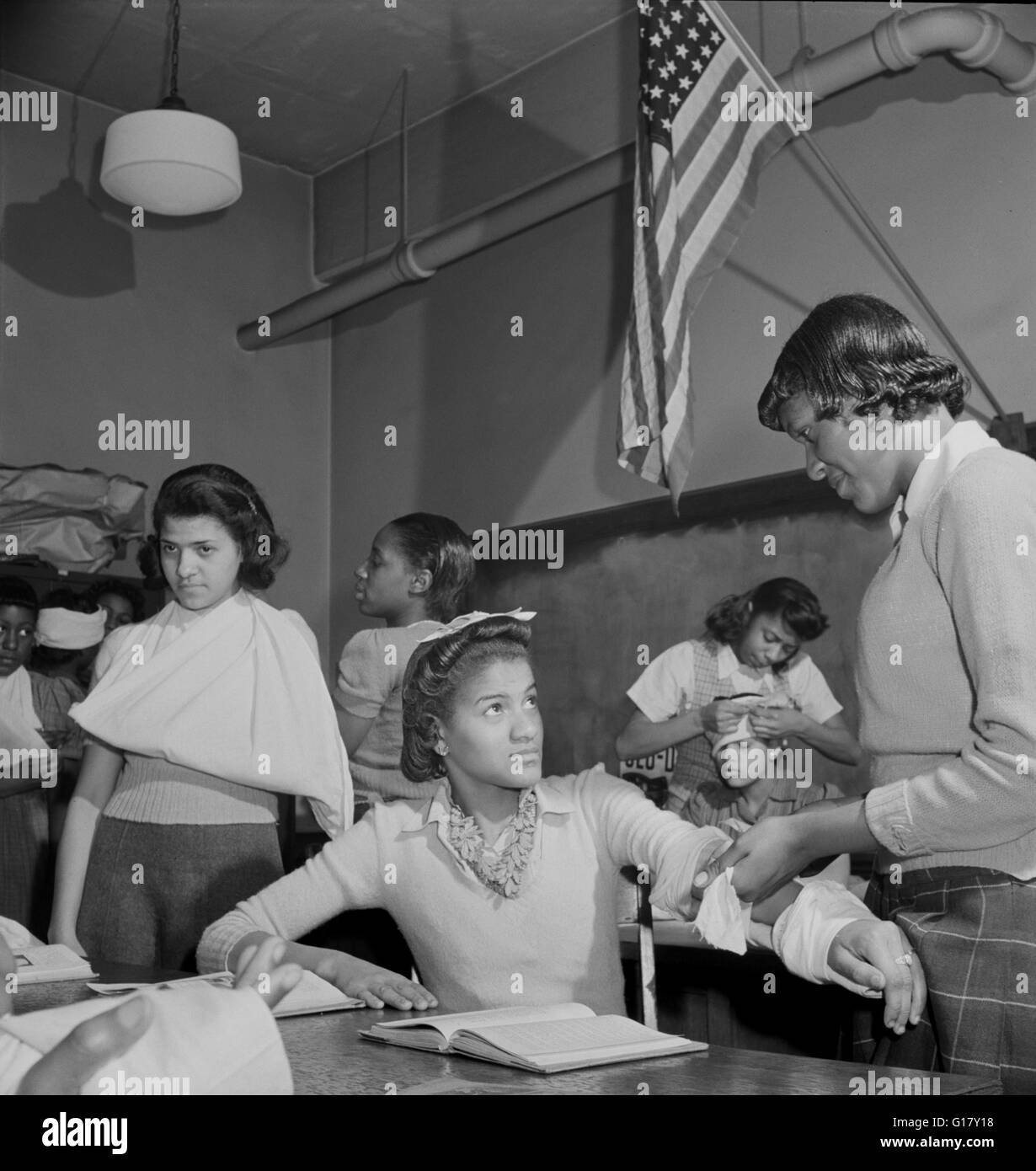 Schüler der erste-Hilfe-Klasse, Banneker Junior High School, Washington DC, USA, Marjorie Collins, USA Farm Security Administration, März 1942 Stockfoto