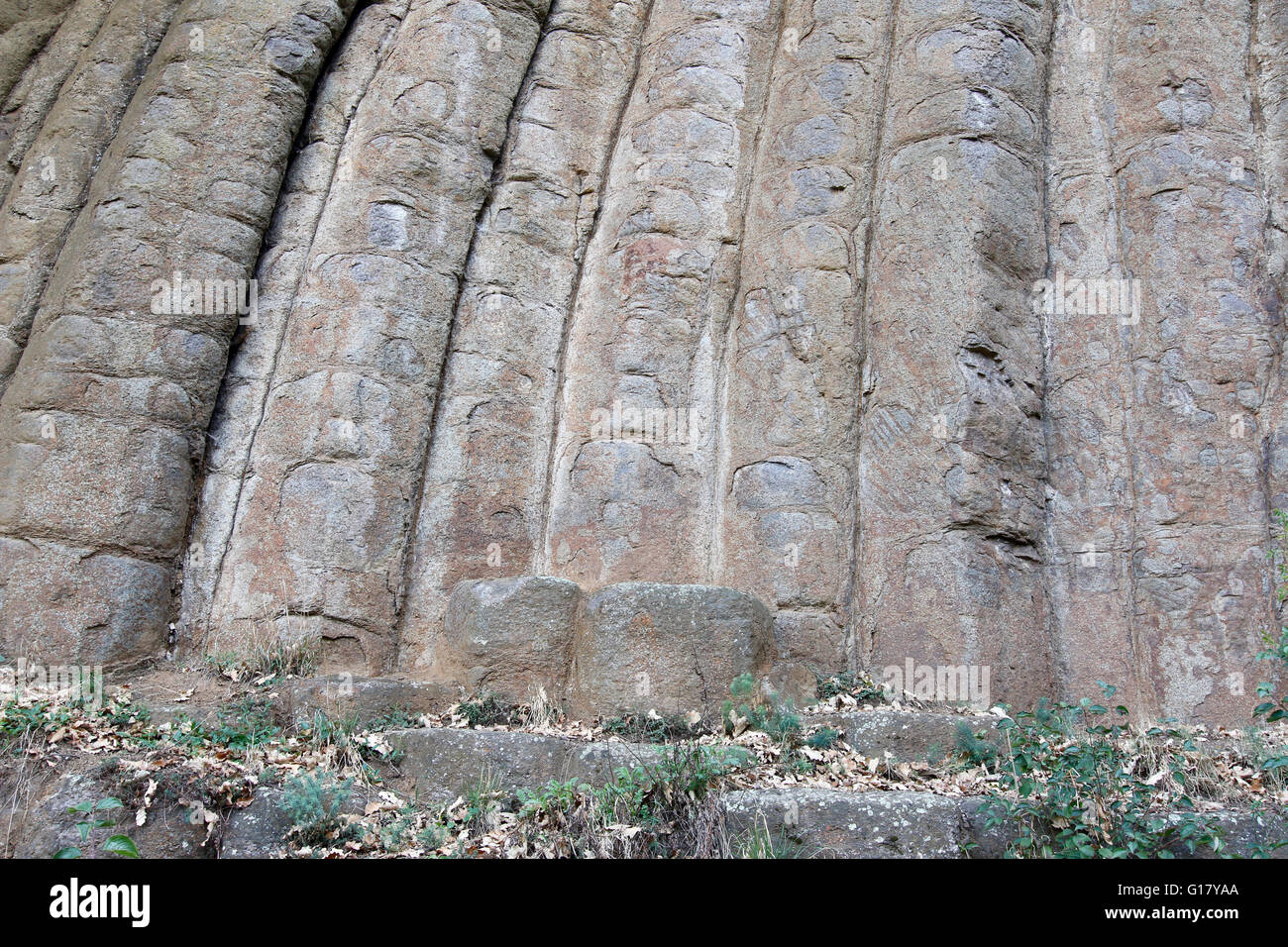 Interessante geologische Formation - Konojedy Rock Brote - massiv von den Resten des mehrere Lava fließt Stockfoto