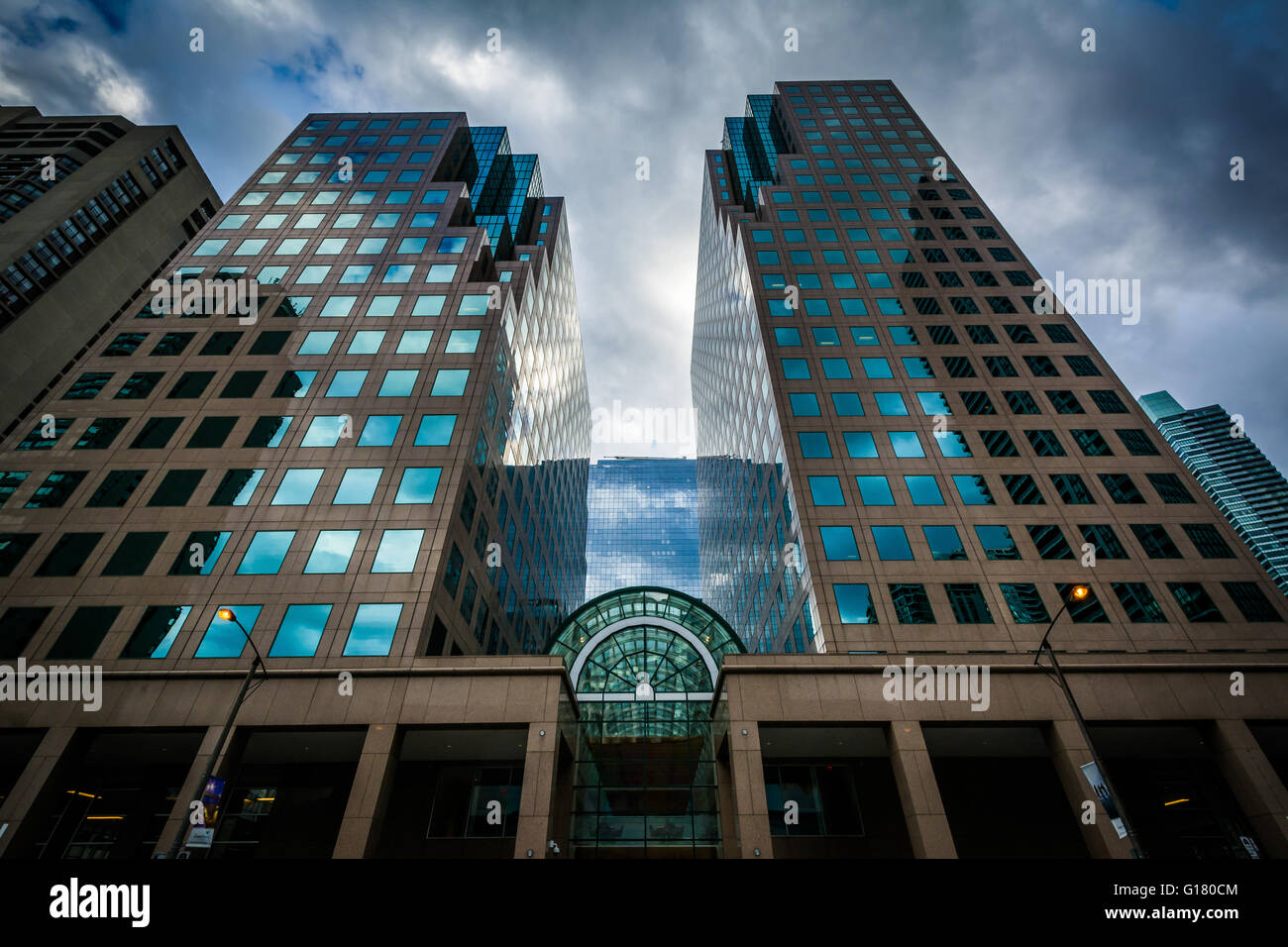 Moderne Gebäude an der Harbourfront in Toronto, Ontario. Stockfoto