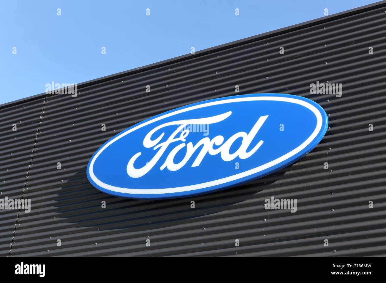 Ford logo ford logo -Fotos und -Bildmaterial in hoher Auflösung