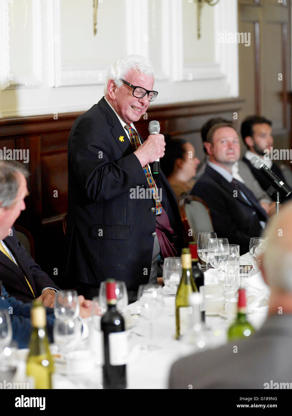 Barry Cryer mittags die Oldie literarische 05.10.16 Stockfoto