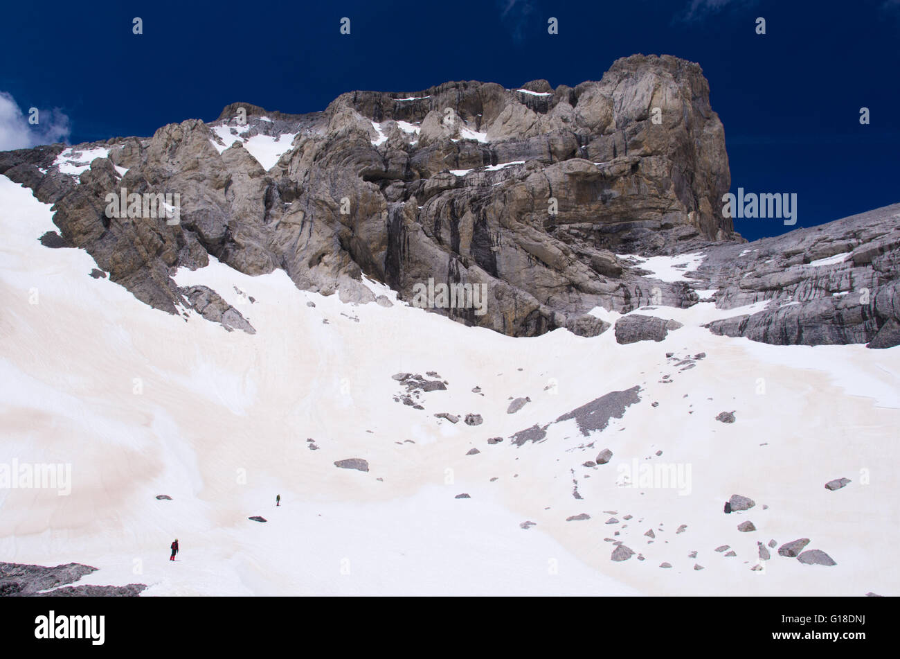 Berg in den spanischen Pyrenäen Stockfoto