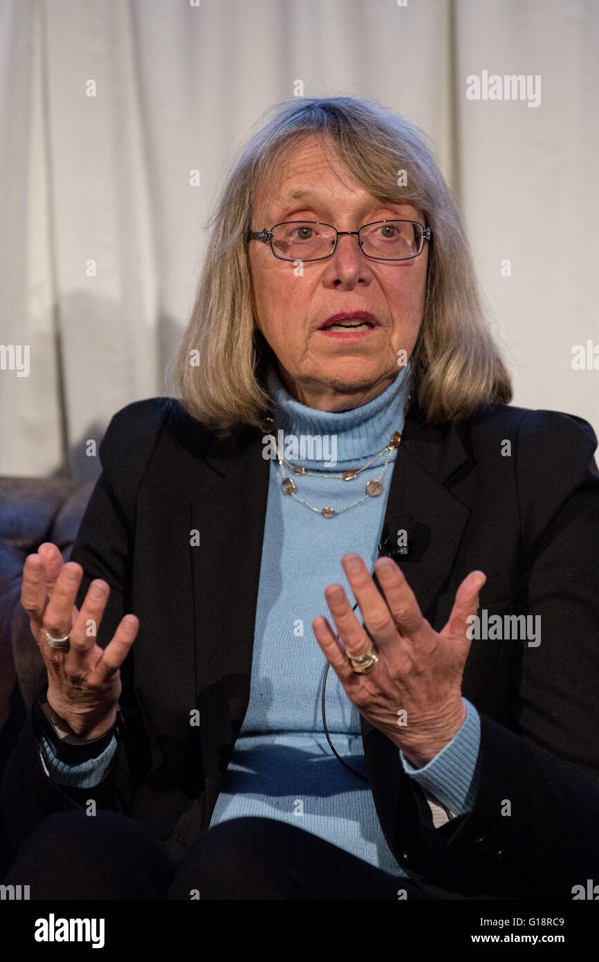 Esther Wojcicki (Palo Alto High Media Arts Center) während der DLDnyc Konferenz 2016, Center548, New York City, 3. Mai 2016.  Die DLDnyc-Konferenzen sind vom 3. bis 4. Mai 2016 statt.              Foto: Freie Presse Bild © Heirat Mond / Engel Zayas Fotografie für DLD | weltweite Nutzung Stockfoto