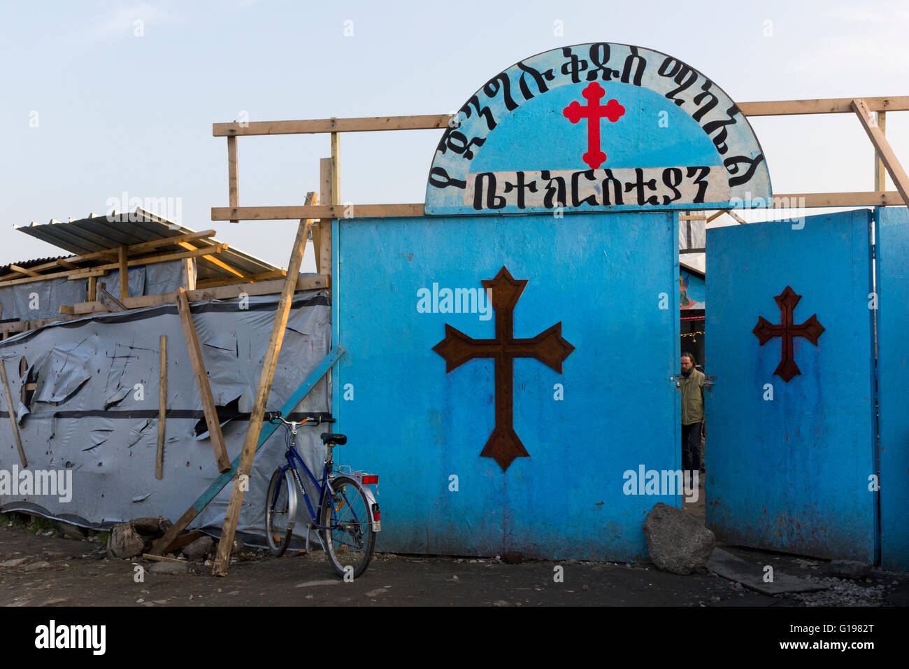 Äthiopische Kirche, The Jungle Flüchtling & Migranten Camp, Calais, Nordfrankreich Stockfoto