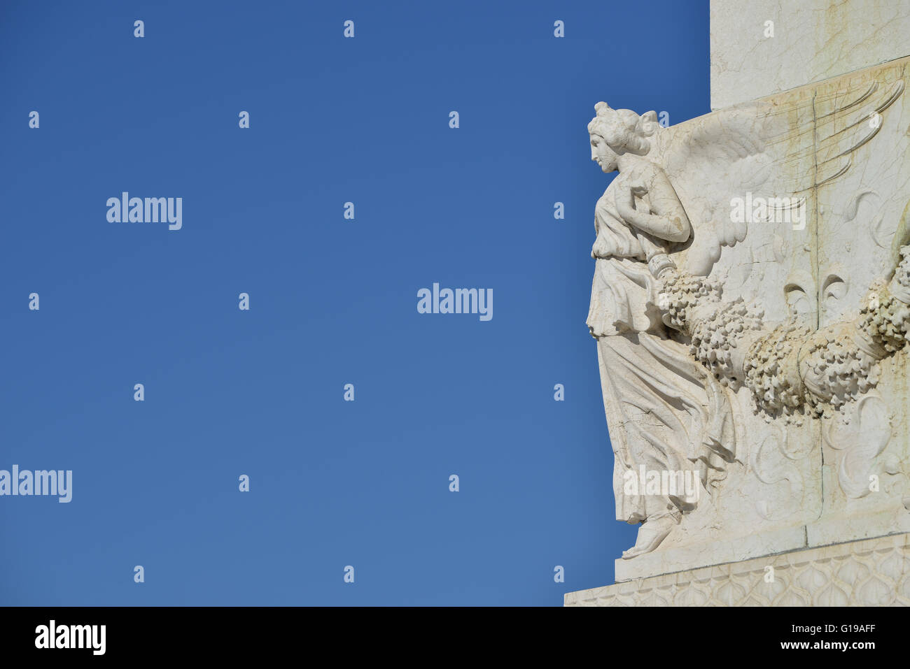 Skulptur der geflügelte Sieg mit textfreiraum von Vittoriano Denkmal im Zentrum von Rom Stockfoto Skulptur der geflügelte Sieg mit textfreiraum von Vittoriano Denkmal im Zentrum von Rom Stockfoto