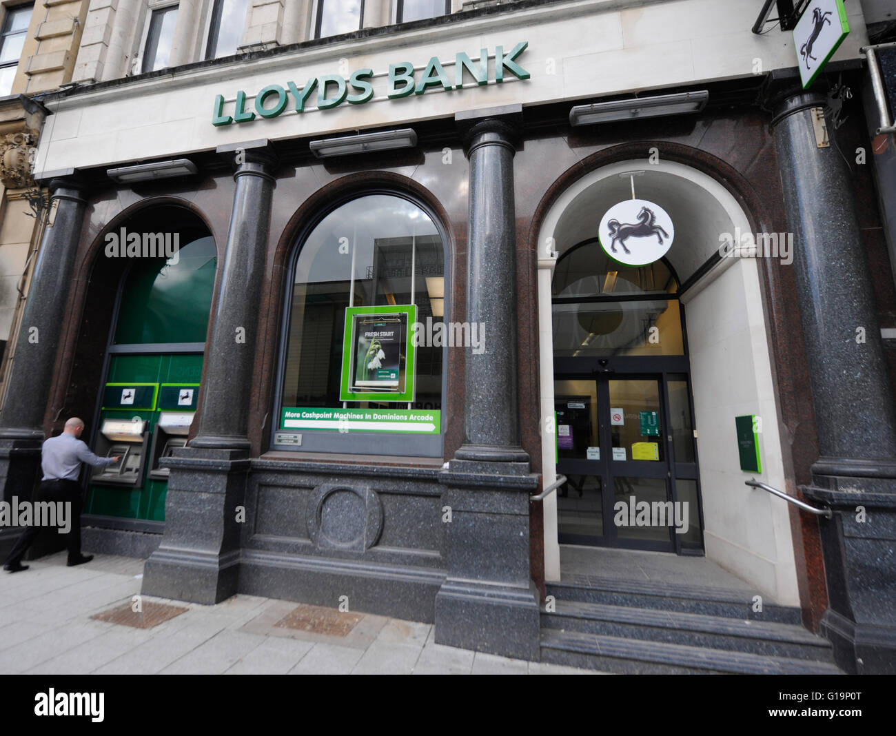 Bank, Banken, LLoyds, ATM, UK Stockfoto