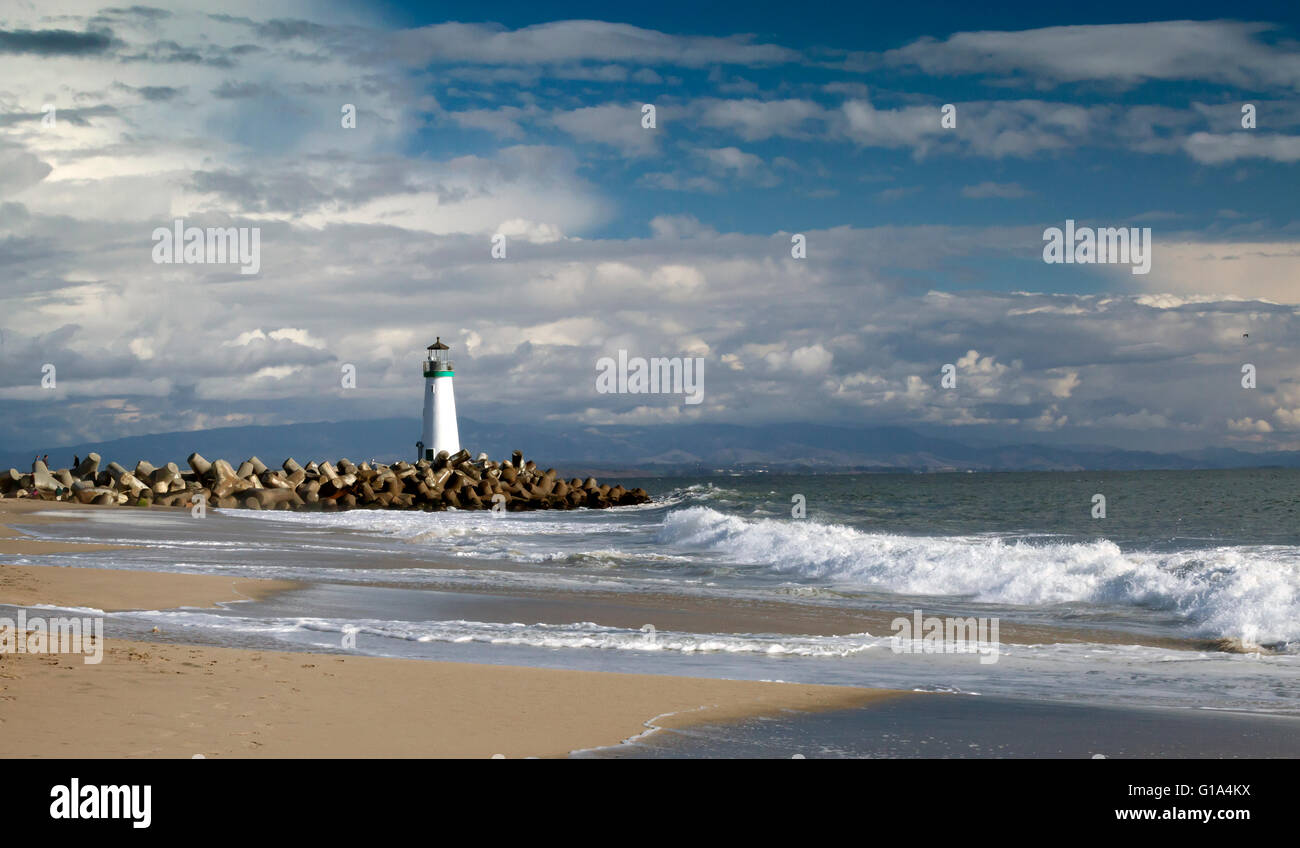 Leuchtturm-Walton auf Santa Cruz Shore Stockfoto