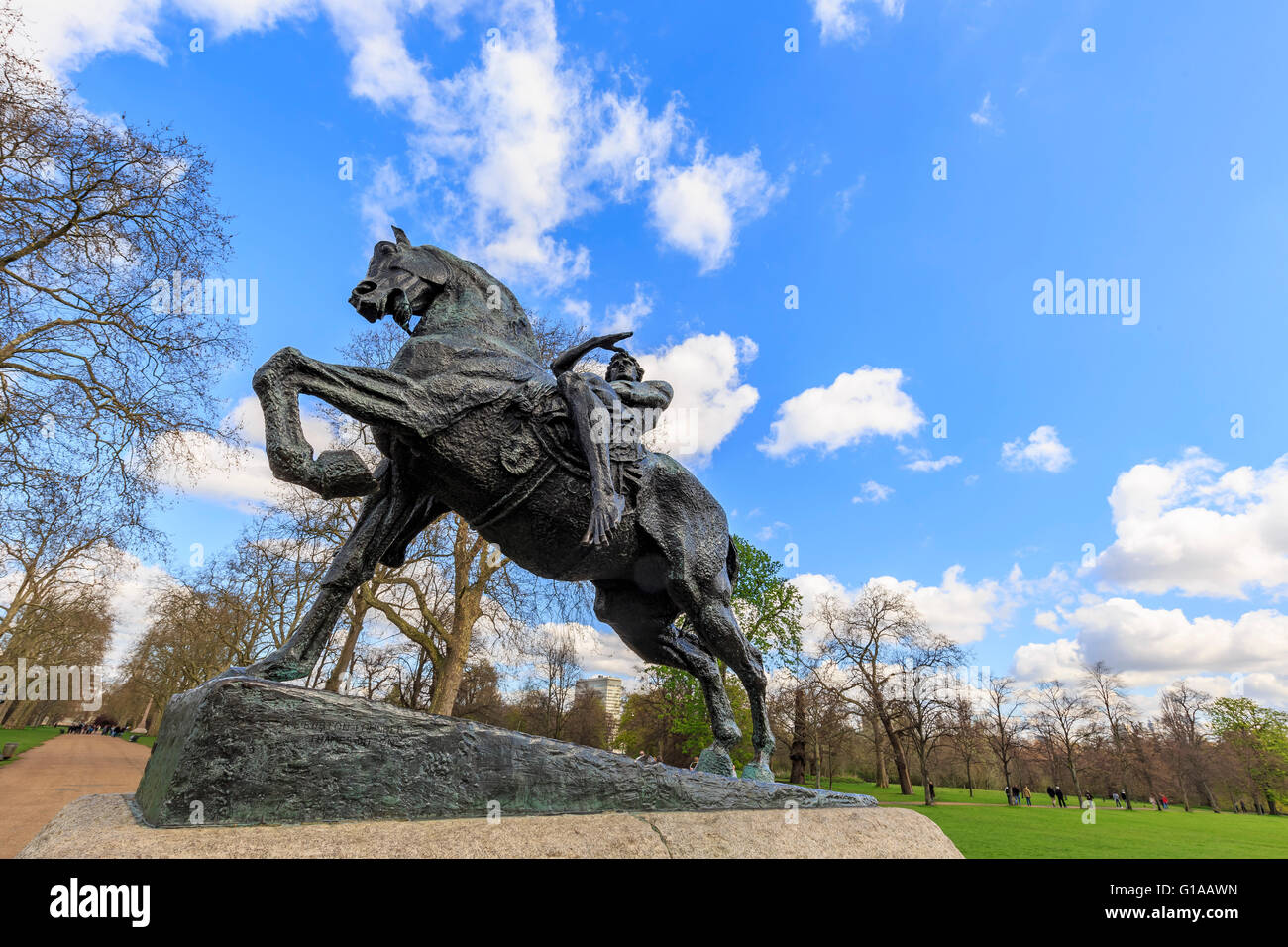 Schöne körperliche Energie Statue nahe Hyde Park, London, Vereinigtes Königreich Stockfoto