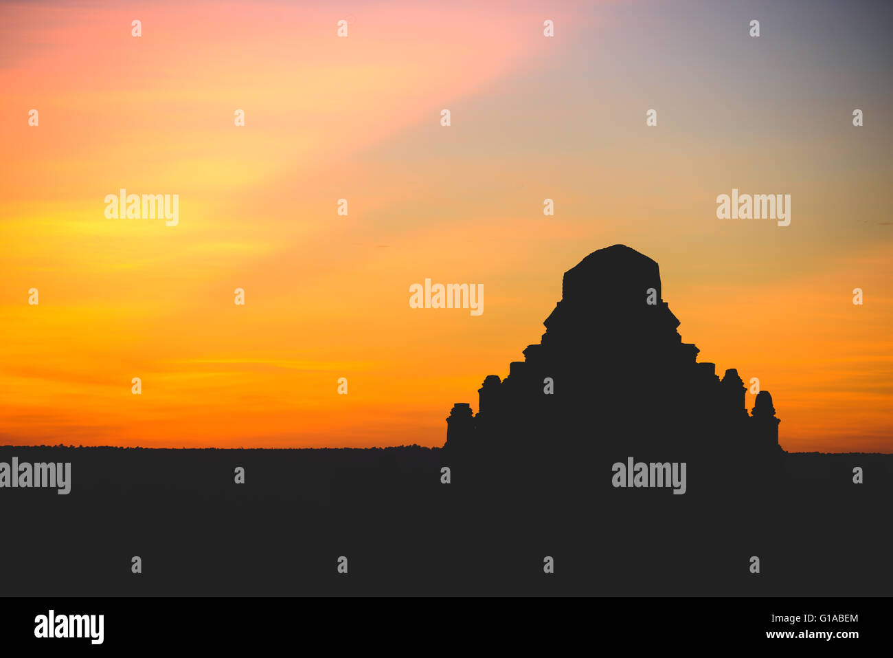 Sunrise-Tempel-Silhouetten in Bagan, Myanmar Stockfoto