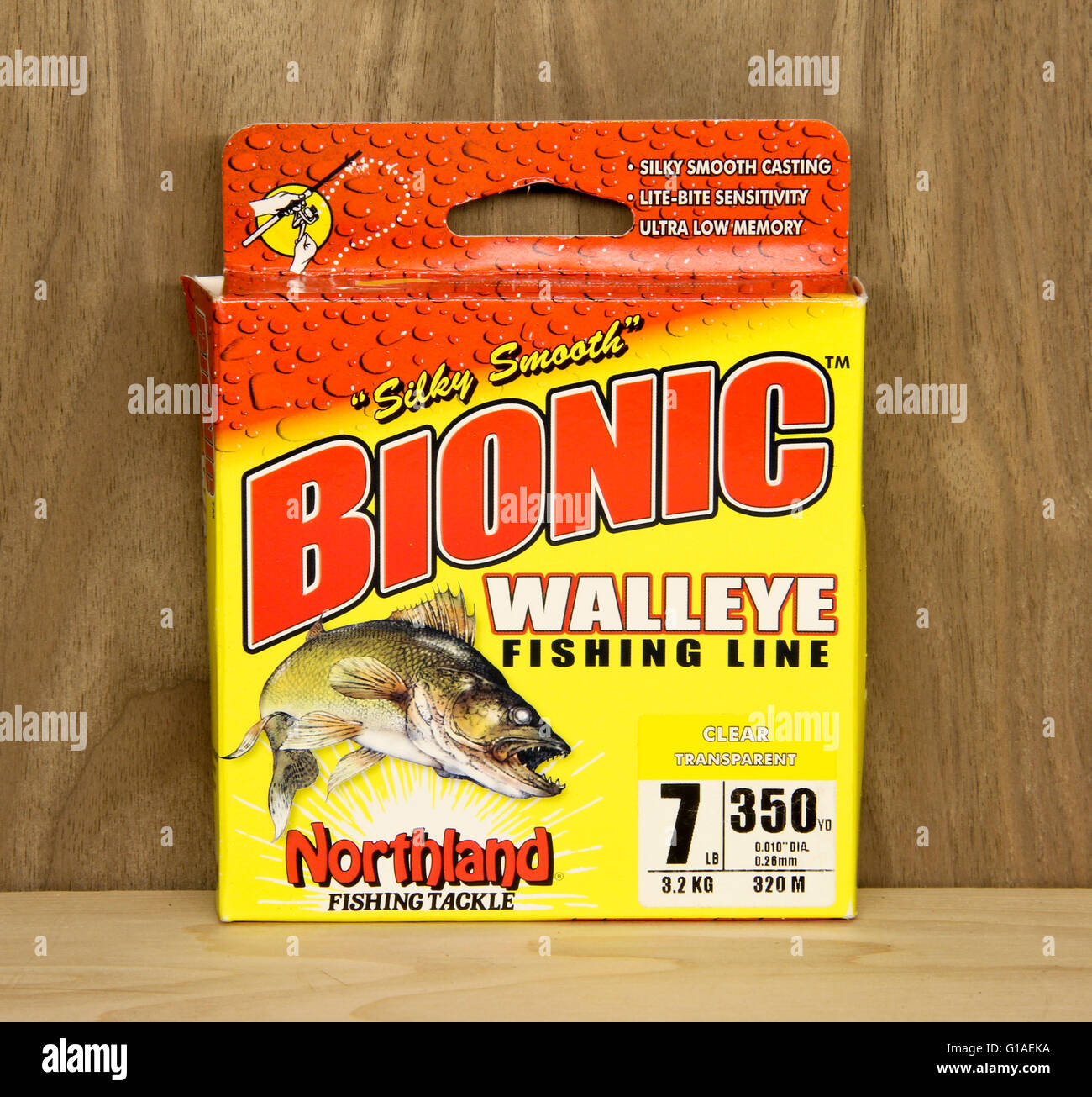 Spencer, Wisconsin, 10. Mai 2016 Box von Bionic Zander Angeln Linie Bionic ist ein Produkt von Northland Fishing Tackle ein Ameri Stockfoto