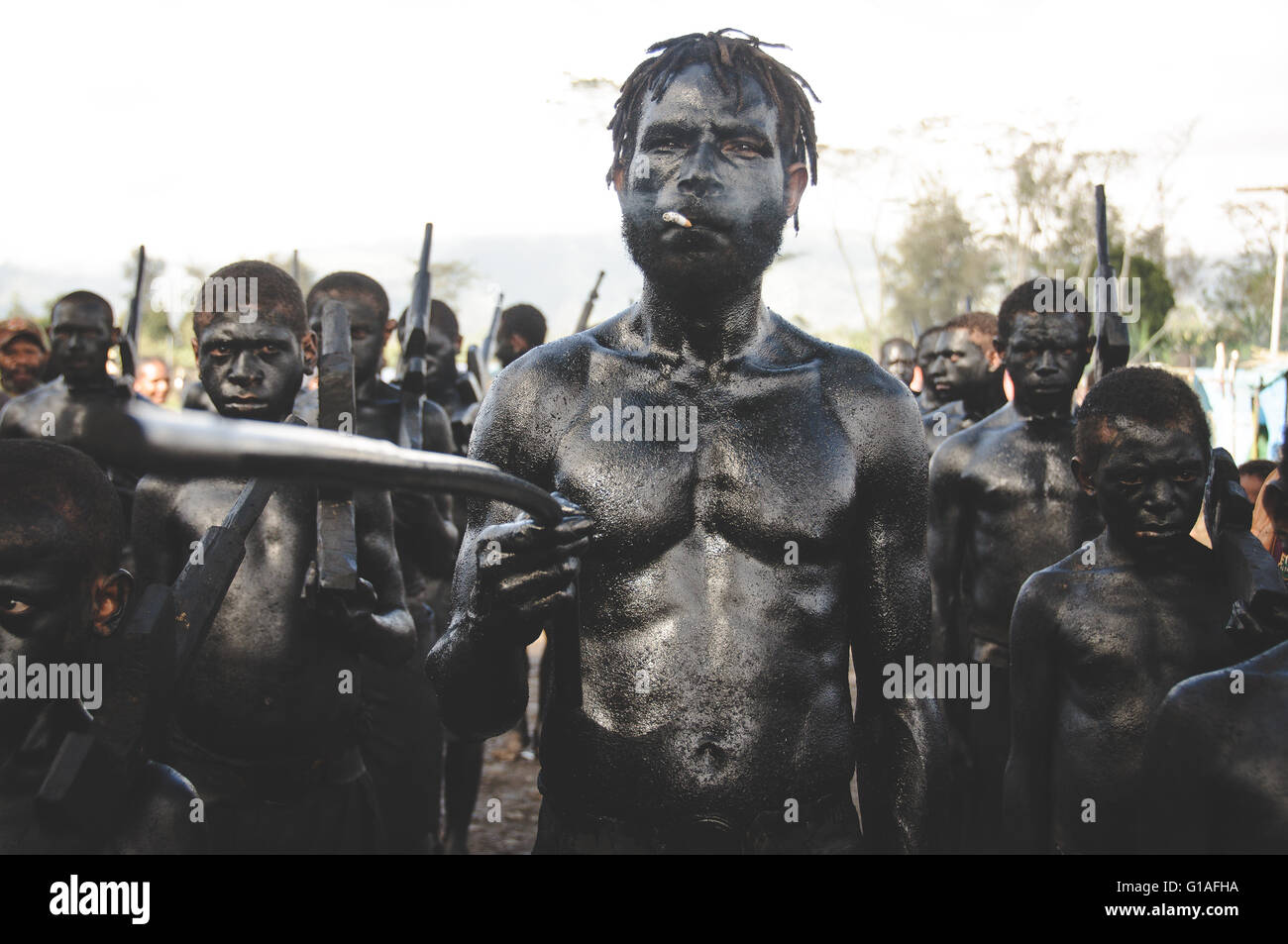 Die Baiyer marschieren Gruppe in Mt Hagen, Papua-Neuguinea Stockfoto