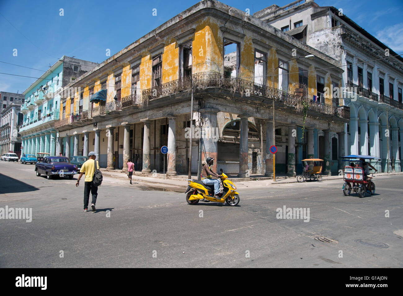 Die bröckelnden Gebäudehülle in Havanna Vieja Kuba dachlose fensterlosen klassische Architektur des La Habana Cuba Stockfoto