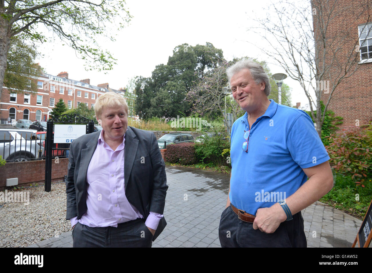 BORIS JOHNSON trifft TIM MARTIN am Tag der Brexit Ankündigung, Boris wird nach einer Reihe von Spenden von Tim Martin an die konservative Partei Premierminister Stockfoto