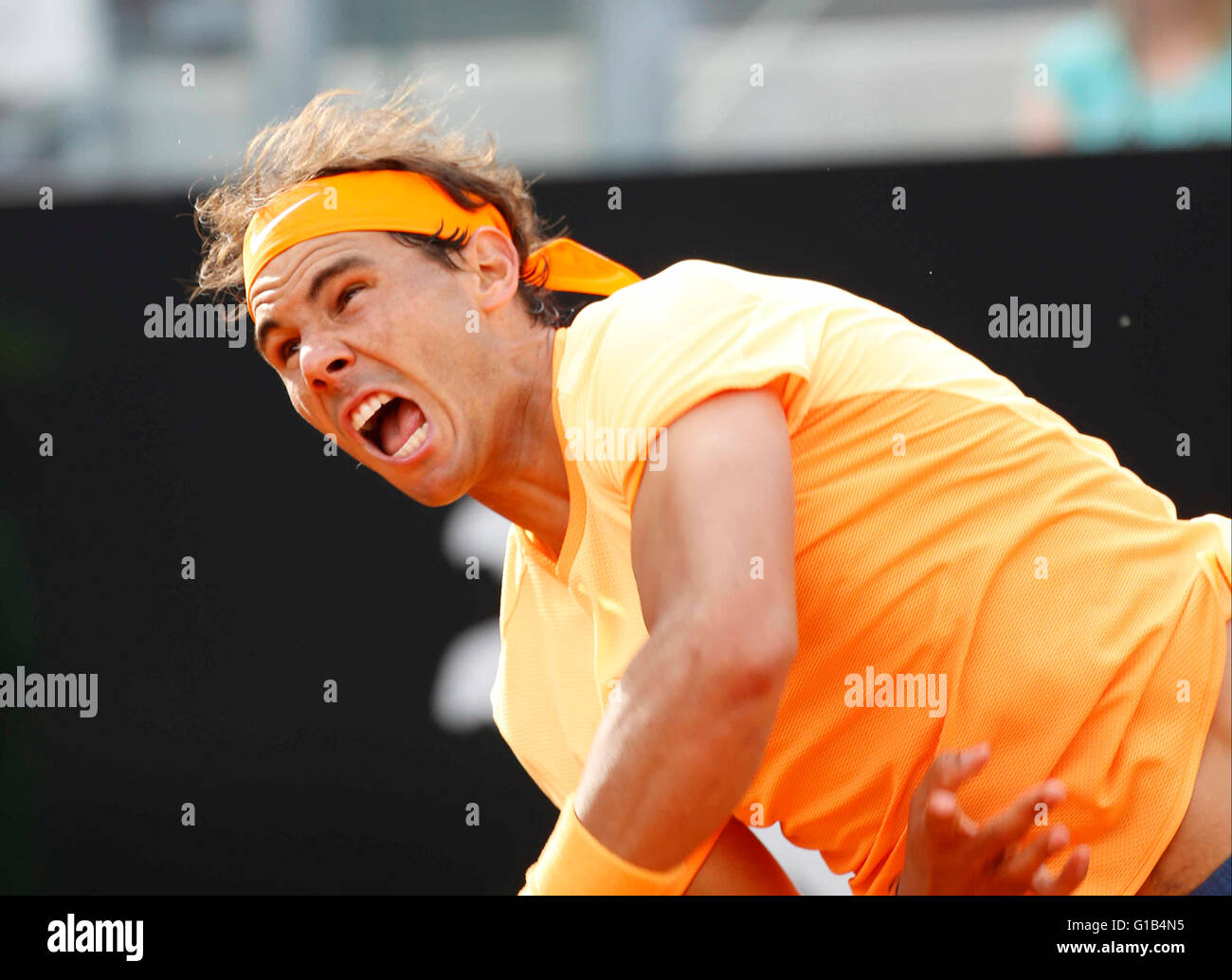 Rom, Italien. 12. Mai 2016. Rafael Nadal aus Spanien in 3. Vorrundenspiel der Italian Open Tennisturnier BNL2016 gegen Nick Kyrgios von Australien auf dem Foro Italico in Rom, Italien, 12. Mai 2016 Credit: Agnfoto/Alamy Live-Nachrichten Stockfoto
