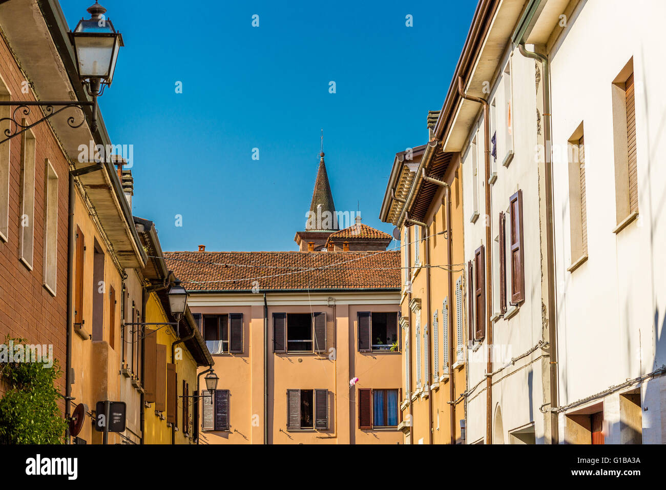 typische Häuser von einem italienischen Dorf Stockfoto