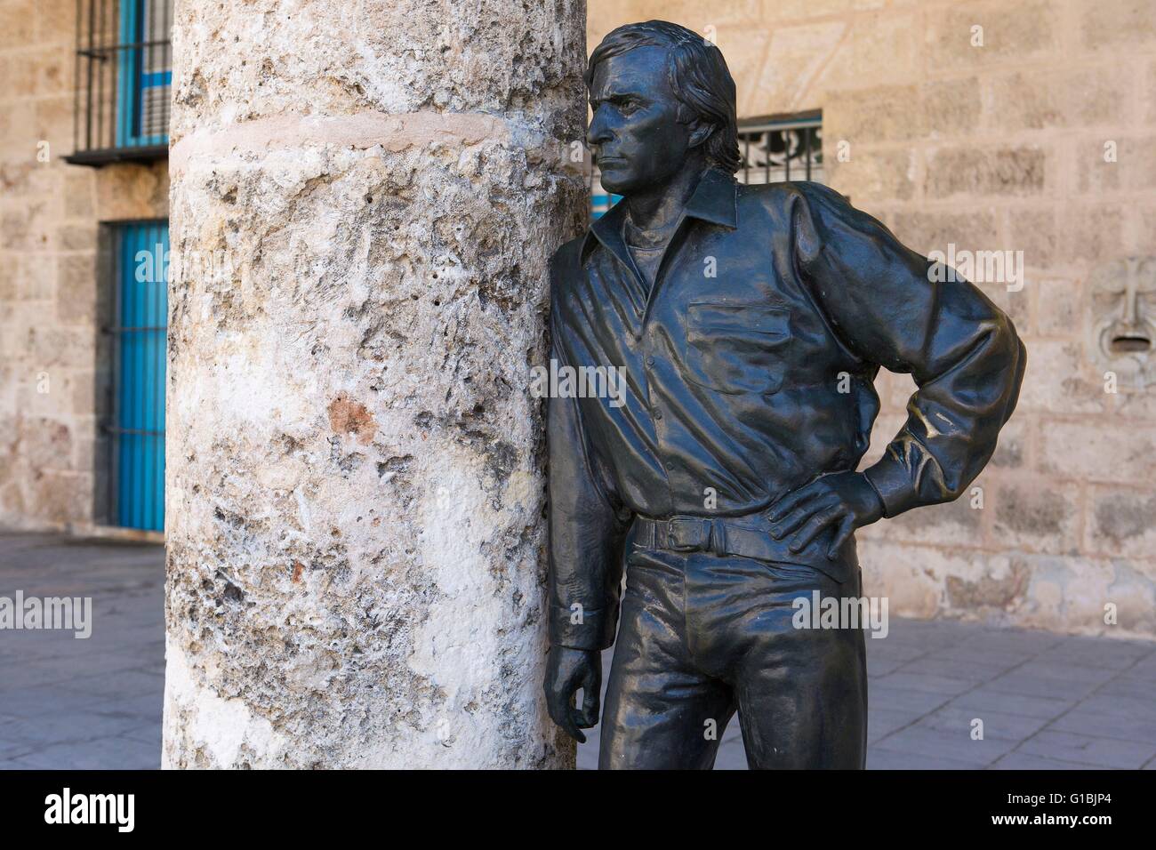 Kuba, Ciudad De La Habana Provinz, Havanna, Habana Vieja-Bezirk von der UNESCO als Weltkulturerbe gelistet Skulptur des kubanischen Tänzer Antonio Gades am Domplatz Stockfoto