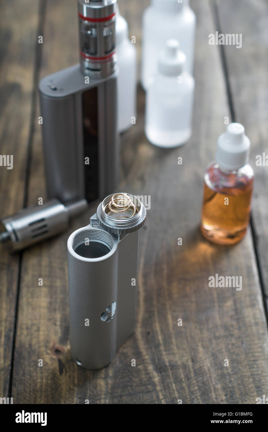 elfbar elfa master akku T-Rox: E-Zigaretten Kit für 10ml Liquid-Flaschen – Bad Candy Shop