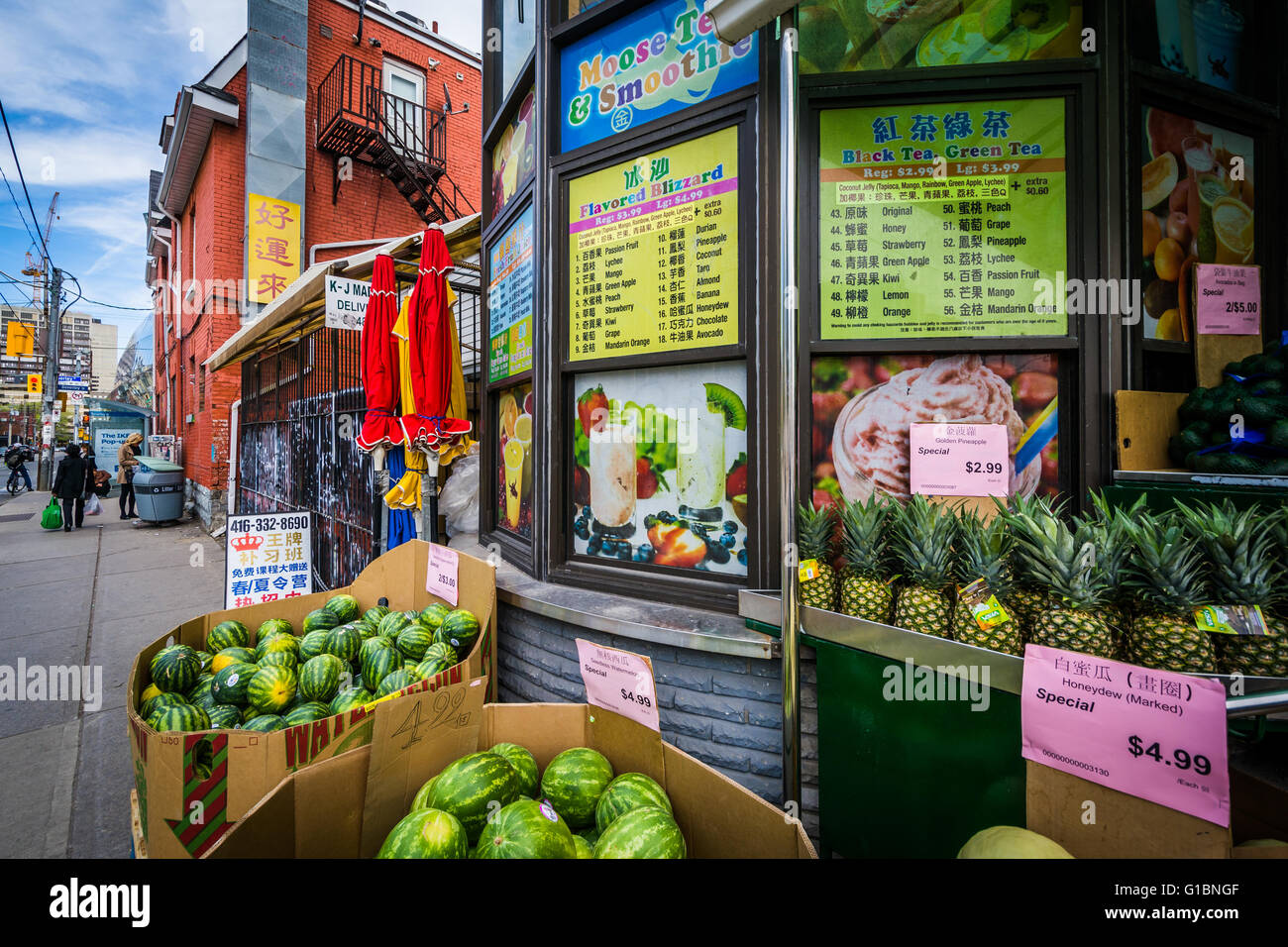Geschäfte in Chinatown in Toronto, Ontario. Stockfoto