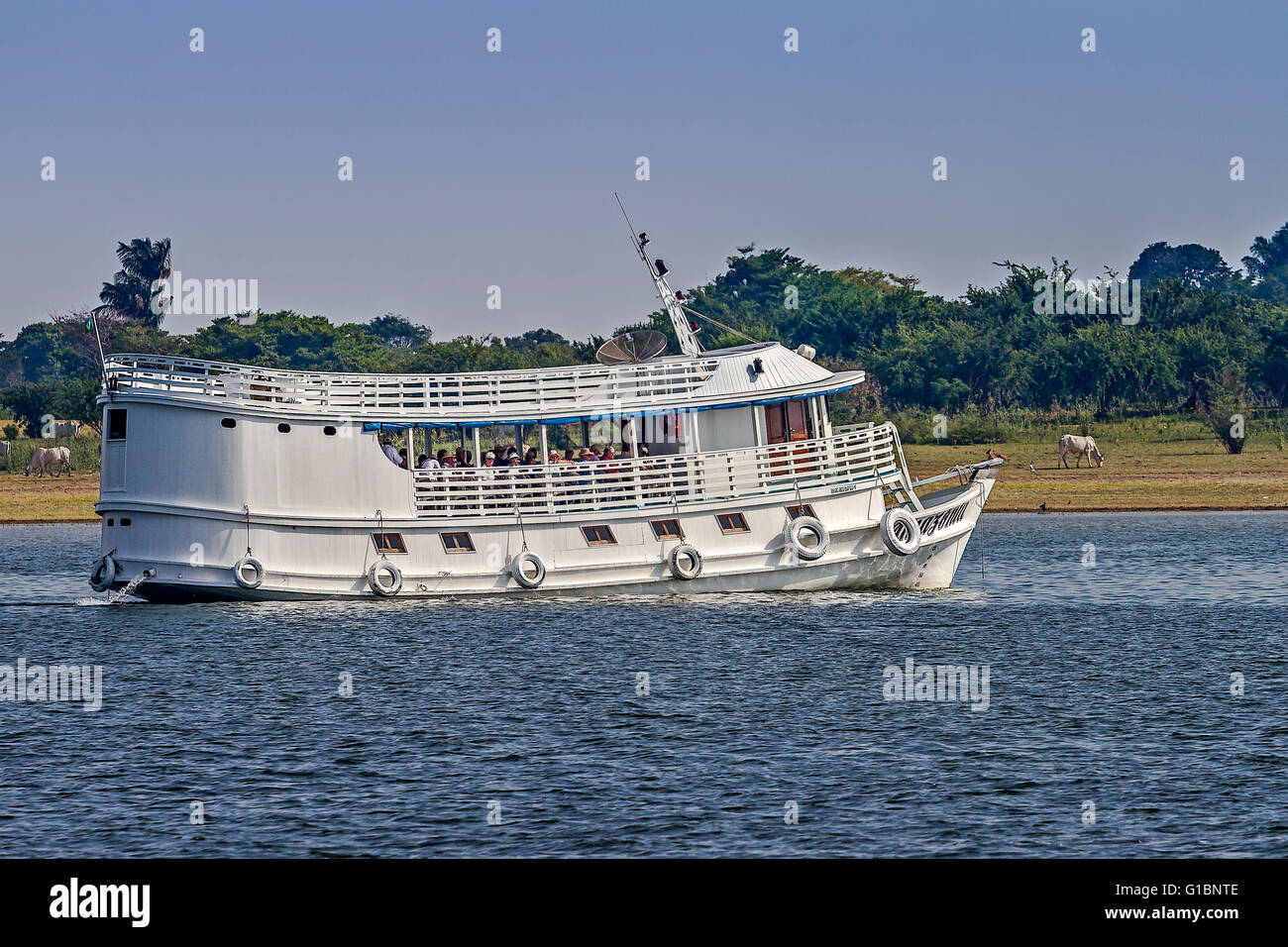 Amazon River Boot vertäut an der Fluss-Santarem-Brasilien Stockfoto
