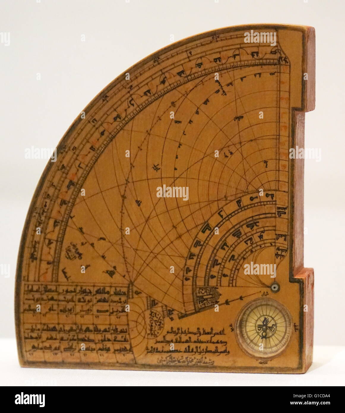 14. Jahrhundert astrolabic Quadrant, verbindet das Instrument islamischen Design und französische astronomische Werte. Vom 14. Jahrhundert Stockfoto