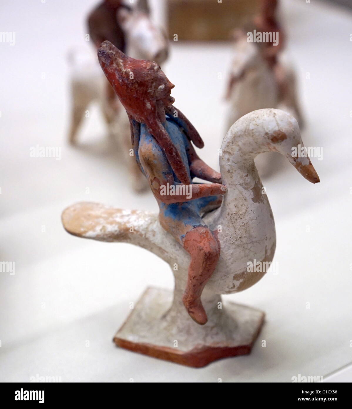 Terrakotta-Figur eines Mannes Reiten eine Gans, in Böotien gemacht. Vom 5. Jahrhundert v. Chr. Stockfoto