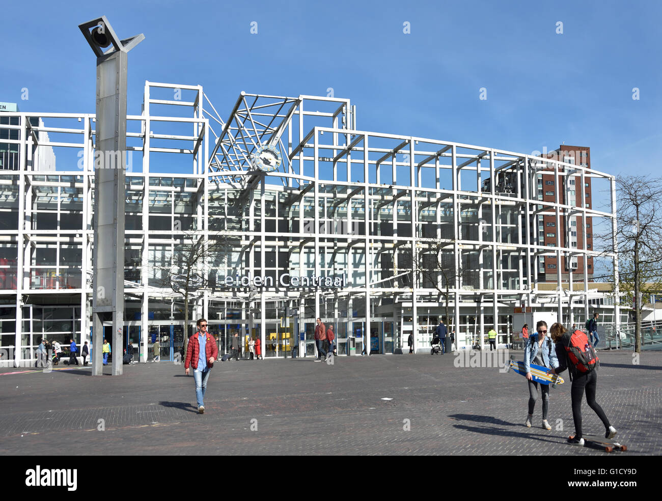 Bahnhof Leiden Centraal (Central) die Niederlande niederländische Stockfoto
