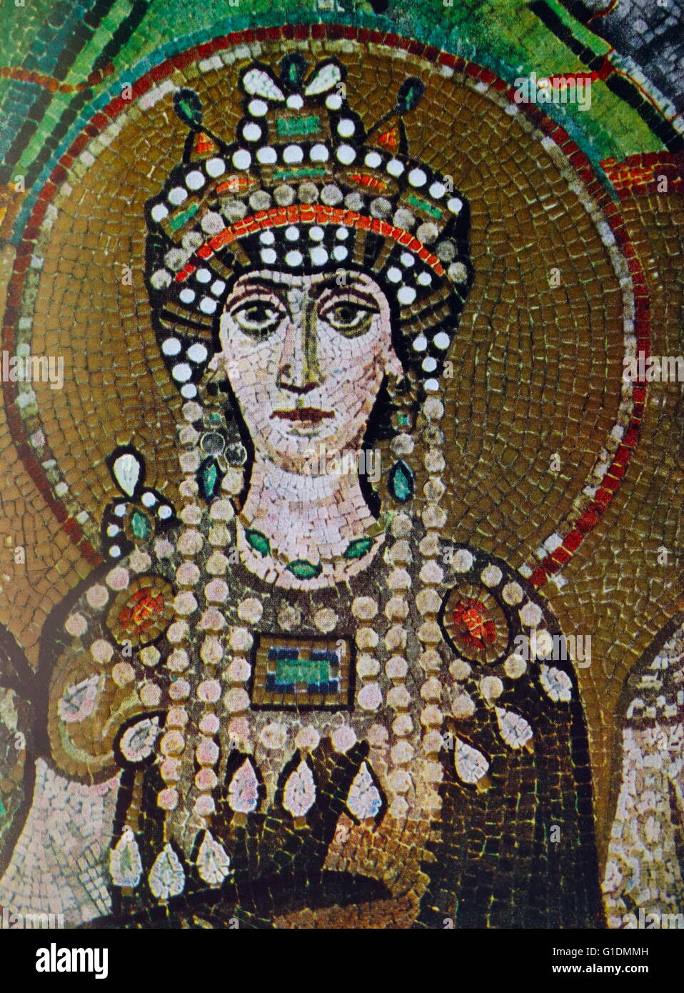 Mosaik-Porträt von Theodora (500-548) Kaiserin des byzantinischen Reiches und Justinian I Consort. Vom 6. Jahrhundert Stockfoto