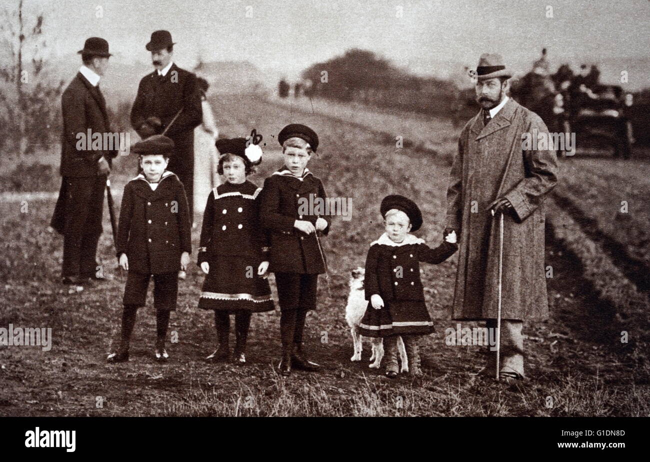 Foto von Prinz Albert Frederick Arthur George (1895 – 1952), Prinz Henry, Herzog von Gloucester (1900-1974), Mary, Prinzessin Royal und Gräfin von Harewood (1897 – 1965) und Prinz George, Herzog von Kent (1902-1942). Vom 20. Jahrhundert Stockfoto