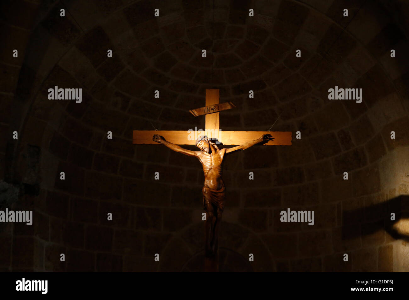 Kruzifix in San Benedetto (Benedikt) Kirche, Brindisi. Brindisi. Italien. Stockfoto
