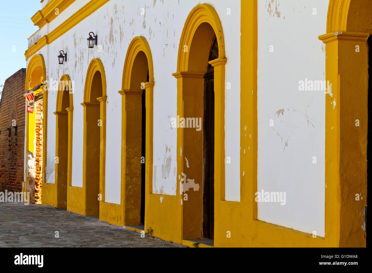 Museo De La Musica gesehen von der Straße in El Triunfo, Baja Sur, Mexiko. Stockfoto