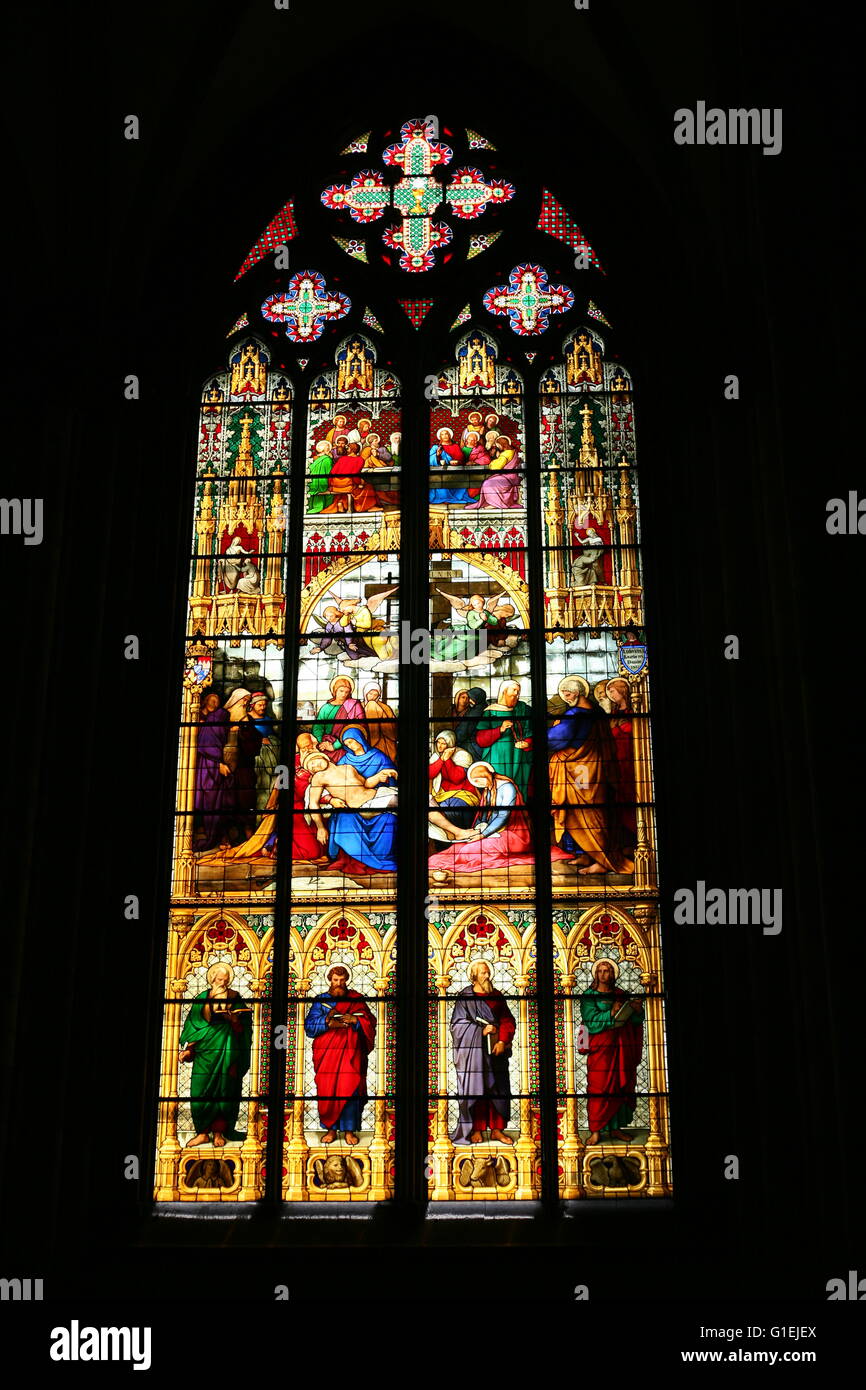 Fenster im Dom in Köln Stockfoto
