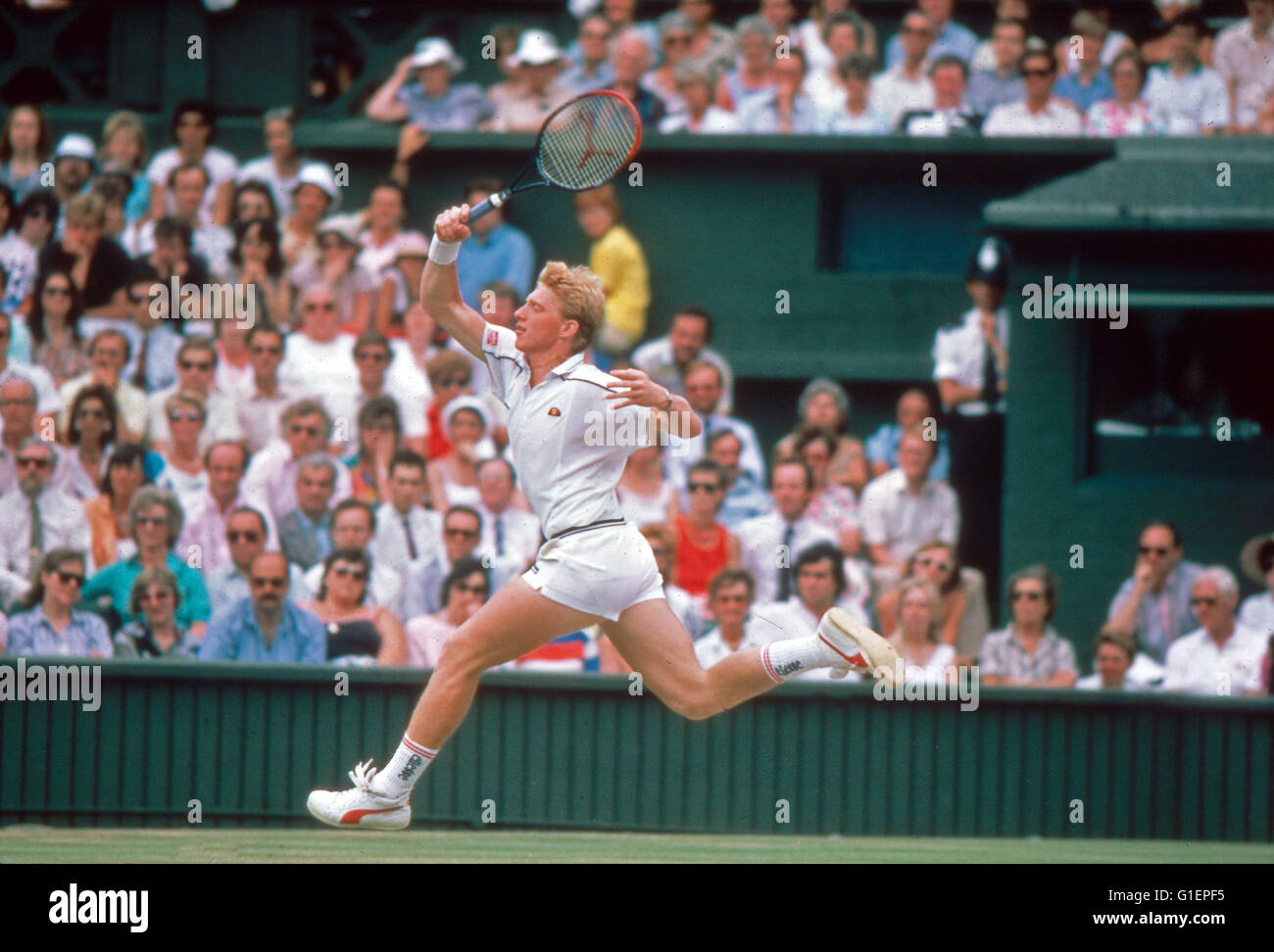 Der Deutsche Tennisspieler Boris Becker, Deutschland 1980er Jahre. Deutscher Tennisspieler Boris Becker, Deutschland der 1980er Jahre. Stockfoto