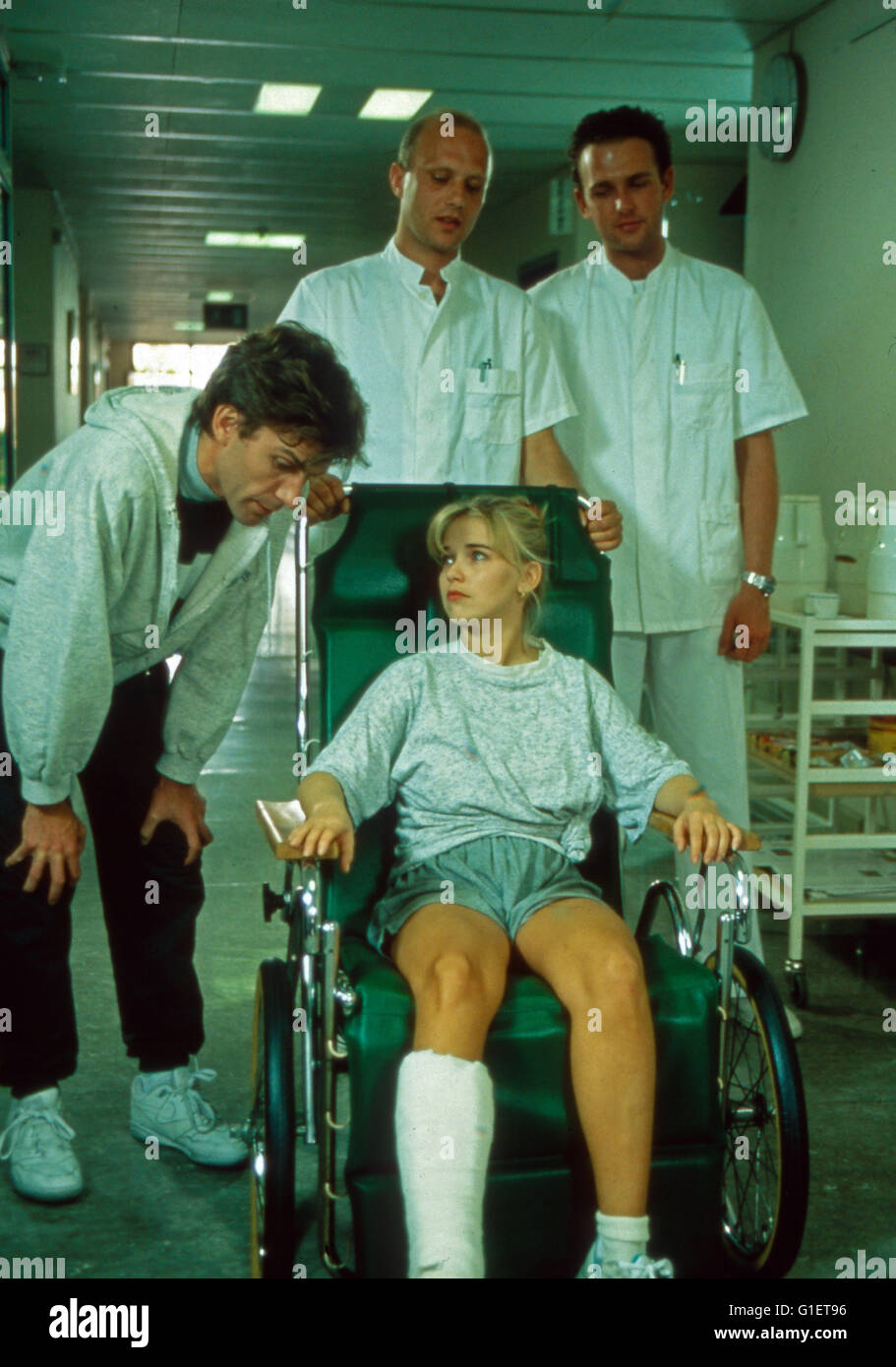 Nicht von Schlechten Eltern, Fernsehserie, Deutschland 1993-1998, Monia: Tina Ruland (Sitzend) Stockfoto