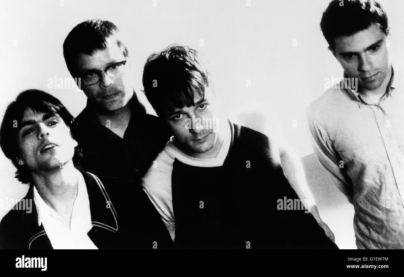 Sterben Sie Amerikanische Alternative RockBand Weezer doppelstrebig aus Brian Bell, Patrick