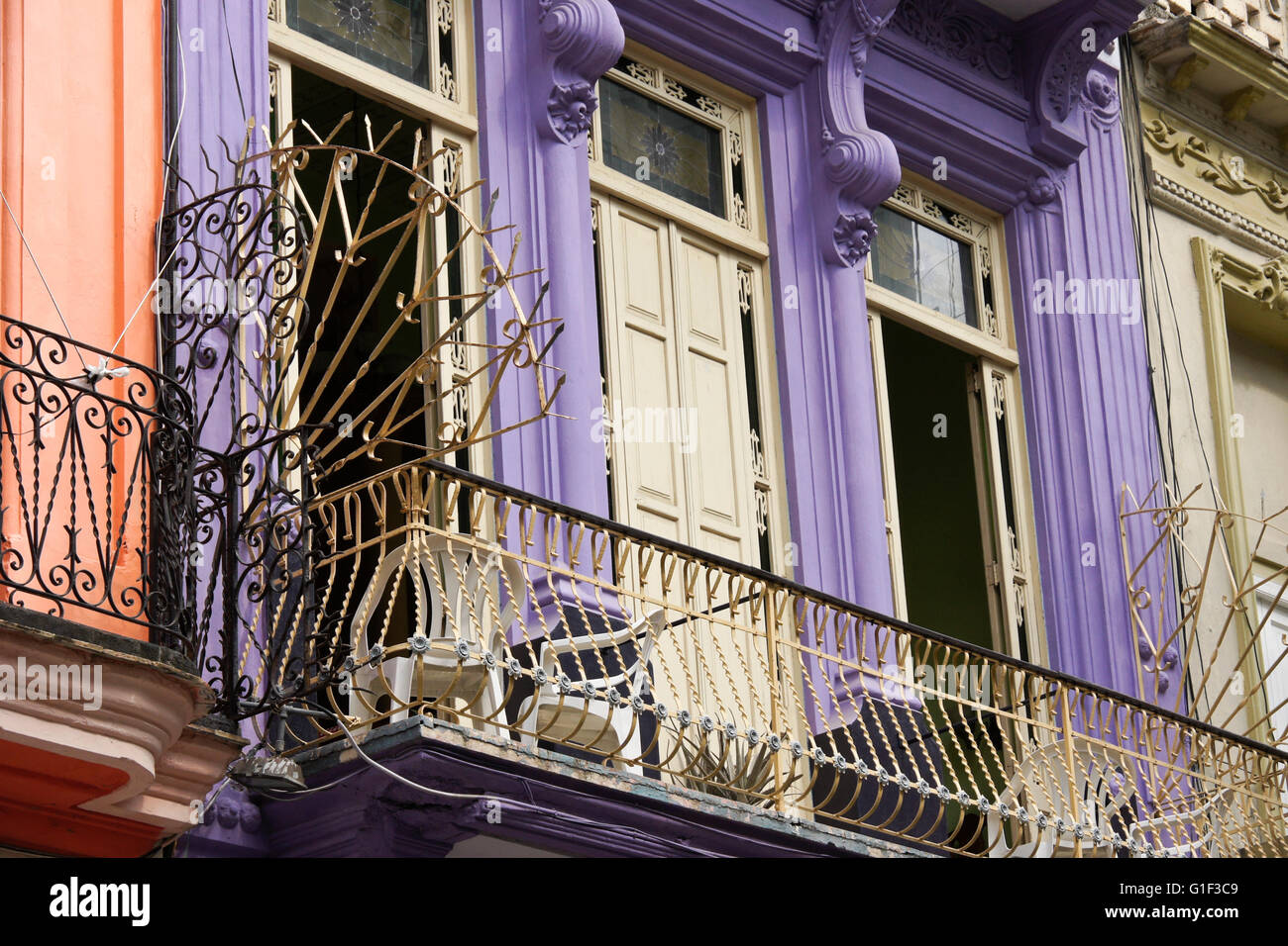 Bunte historische Architektur von Havanna, Kuba Stockfoto