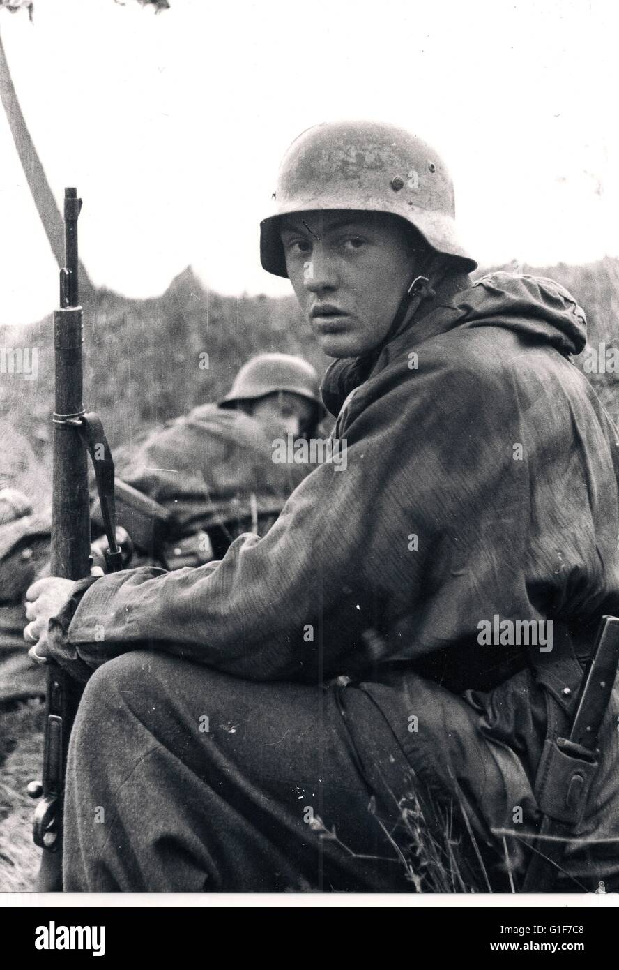 Soldat der Wehrmacht an der Ostfront 1944 Stockfoto