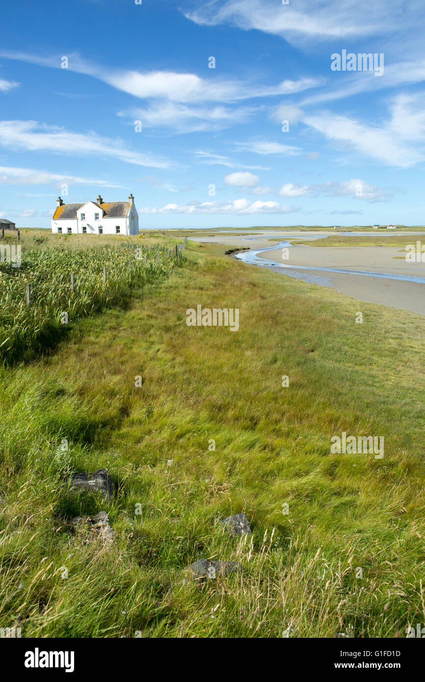 Traditionelles Bauernhaus und Beach in North Uist, äußeren Hebriden, Schottland Stockfoto