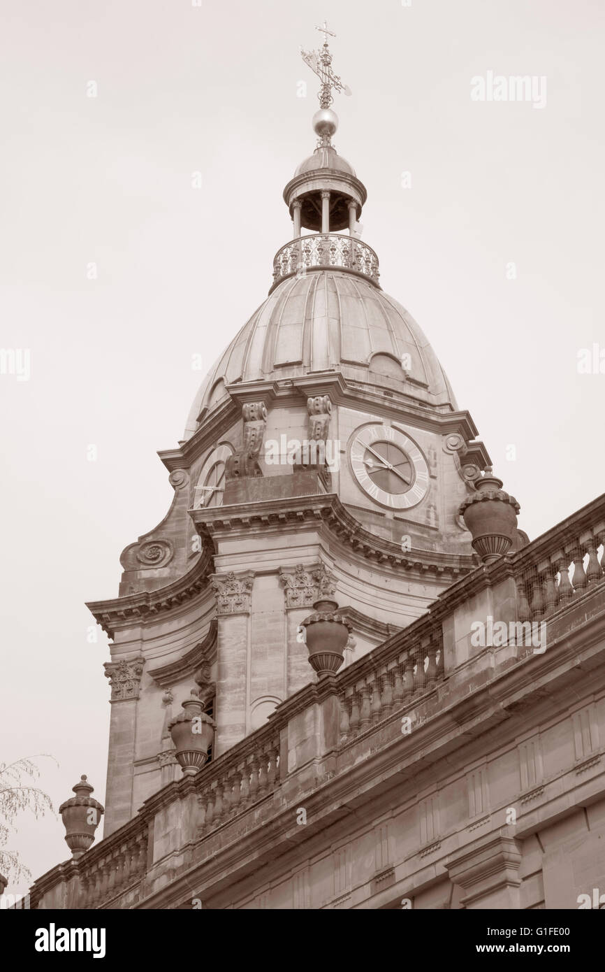 Kathedrale St Philip; Birmingham; England in Schwarzweiß und Sepia-Farbton Stockfoto