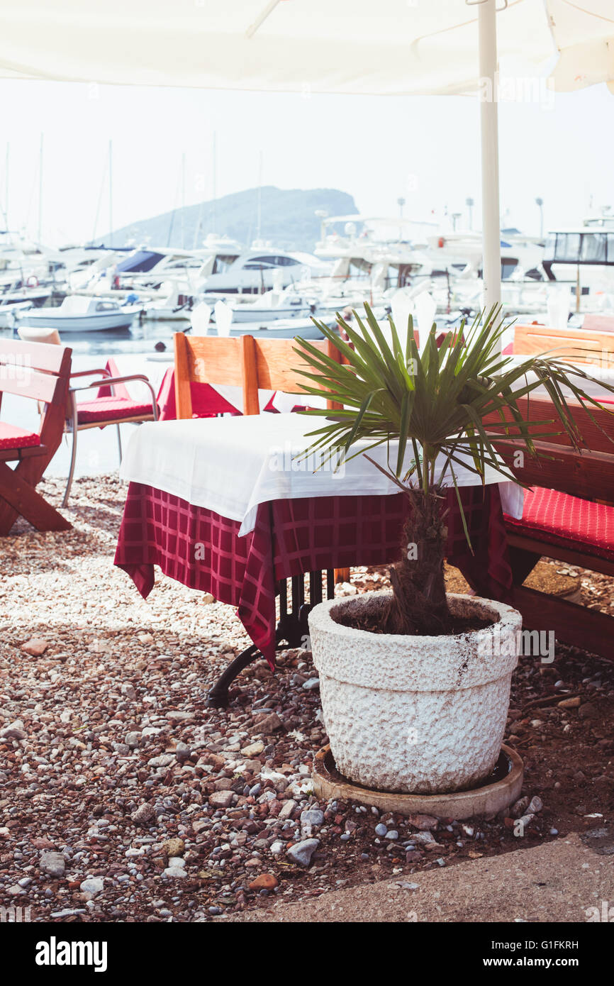 Klassische Tischdekoration Stockfoto