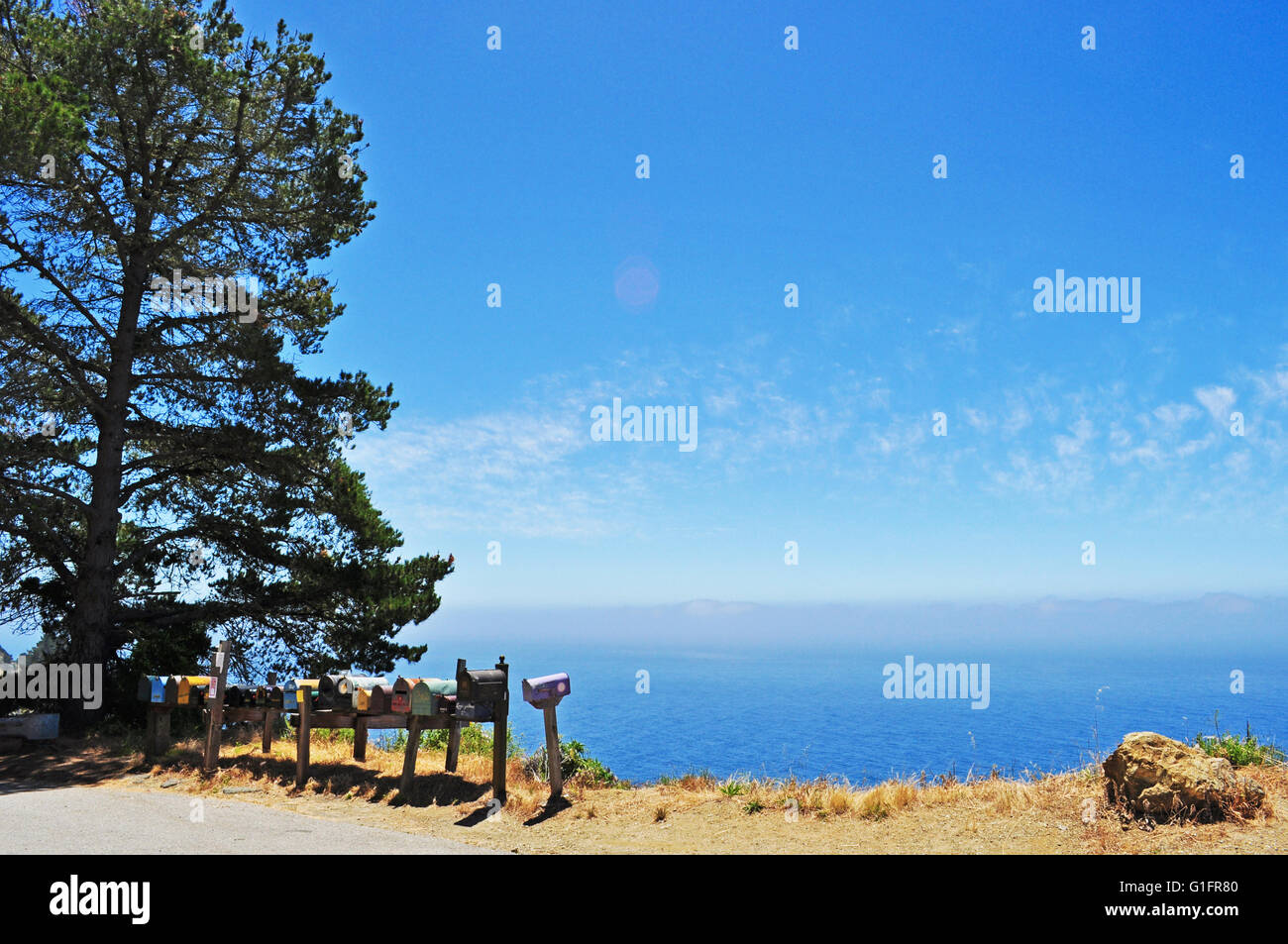 Kalifornien: Post Office boxes in Big Sur, weit verbreitet in den Usa, eindeutig adressierbar verschließbare Kästen auf dem Gelände der Post entfernt Stockfoto