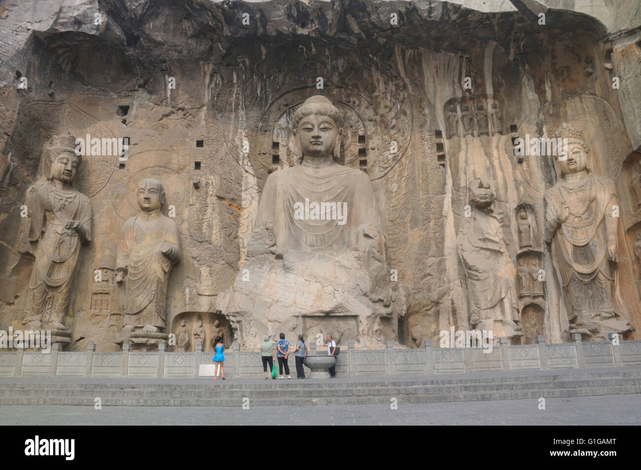 Buddha im Longmen Grotten (Dragon es Gate Grotten) Stockfoto