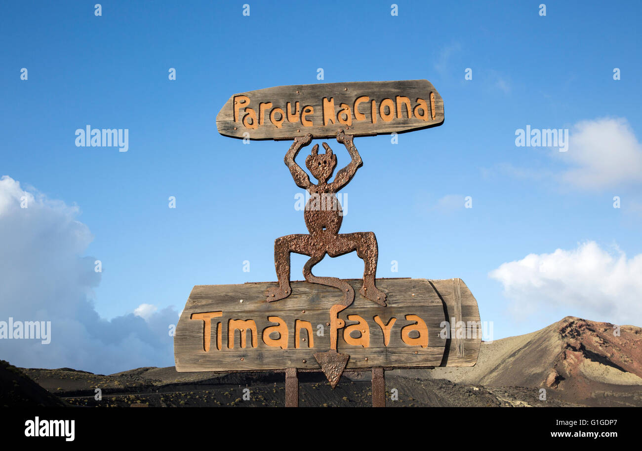 Melden Sie für Parque Nacional de Timanfaya, Nationalpark, Lanzarote, Kanarische Inseln, Spanien von Cesar Manrique entworfen Stockfoto