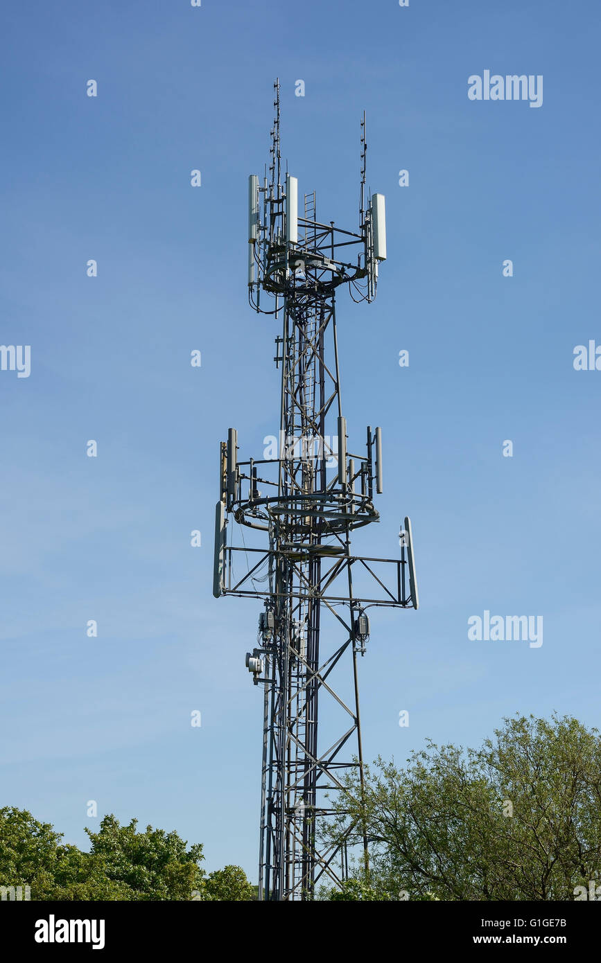 Handy-Kommunikation mast Stockfoto