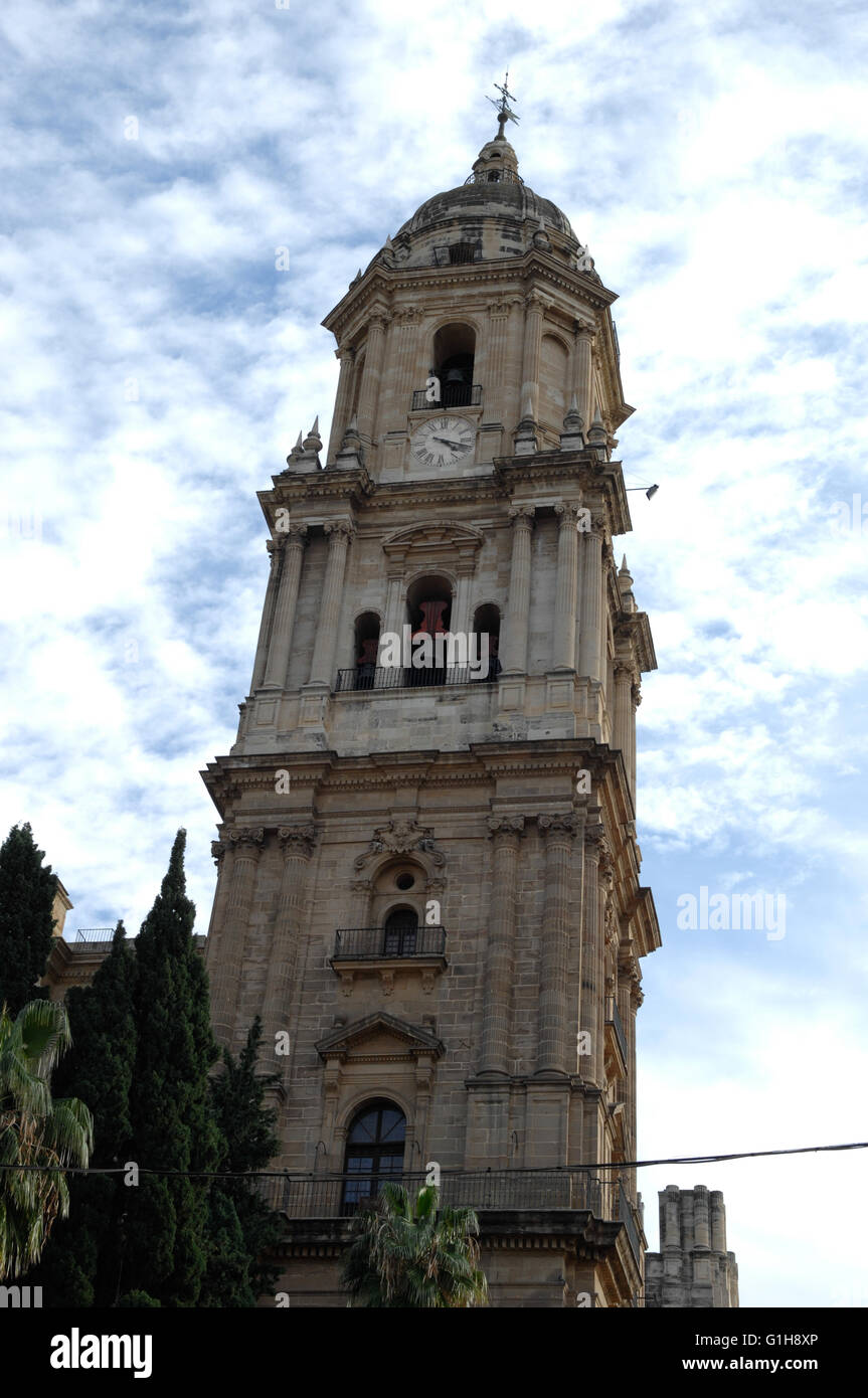 Die Kathedrale der Menschwerdung und der Dom-Museum. Oft als "La Manquita" Bedeutung "einarmige Dame", Malaga, Kosten Stockfoto