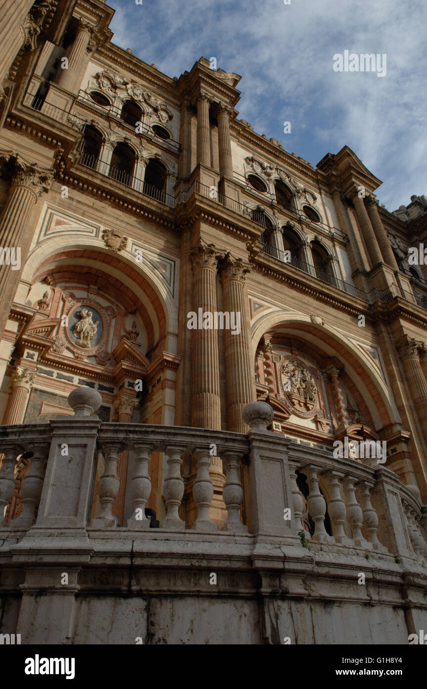 Die Kathedrale der Menschwerdung und der Dom-Museum. Oft als "La Manquita" Bedeutung "einarmige Dame", Malaga, Kosten Stockfoto