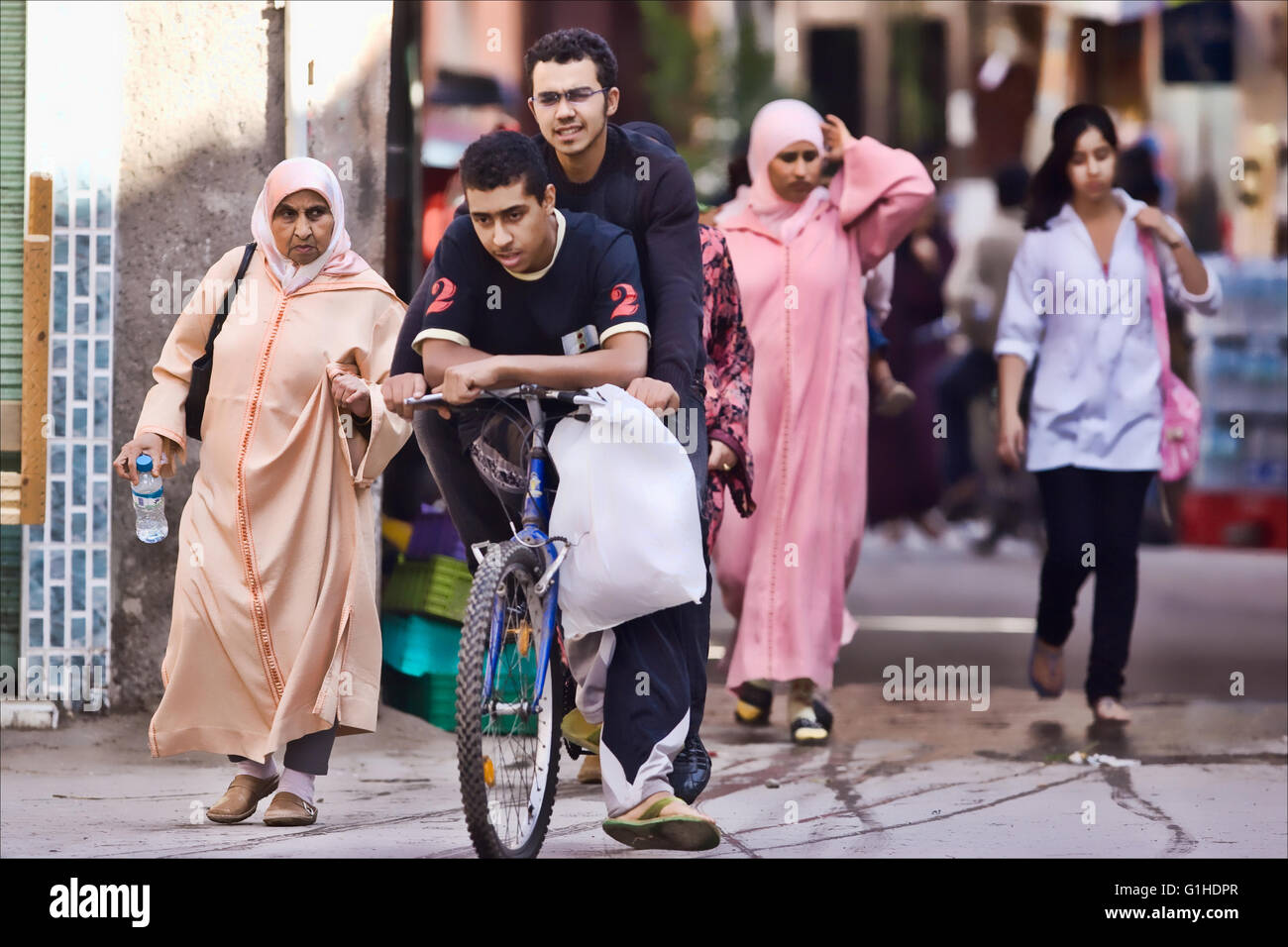 Das Leben auf der Straße in Marrakesch, Marokko, Afrika. Stockfoto