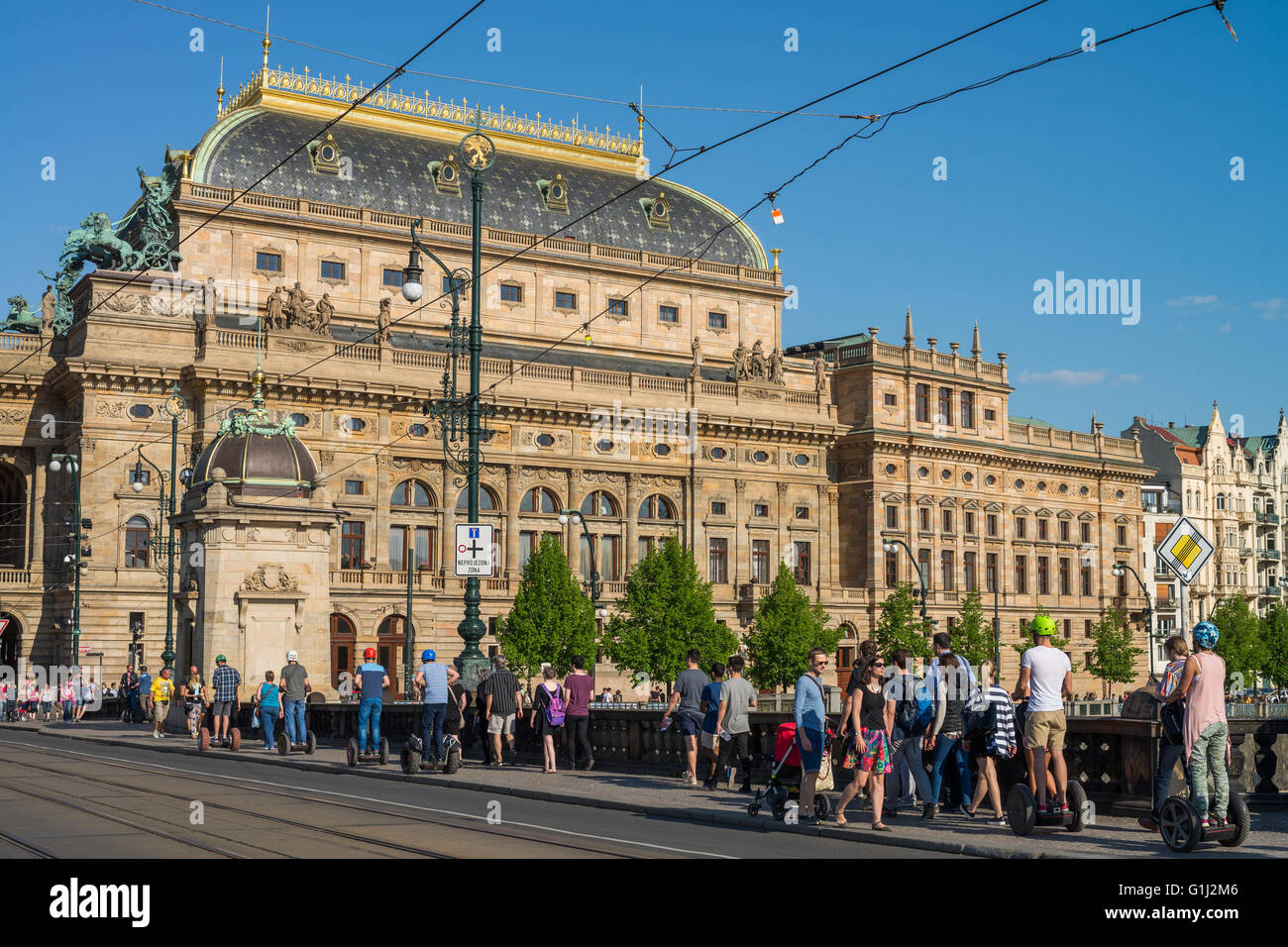 Außenansicht des Nationaltheaters in Prag Stockfoto