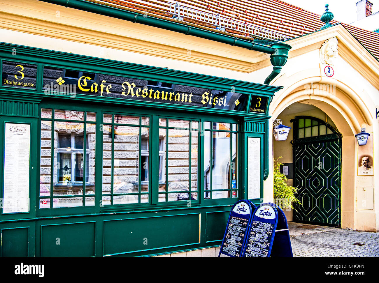 Restaurant "Sissi" in Baden bei Wien, Österreich; Restaurant in Baden Bei Wien, Österreich Stockfoto Restaurant "Sissi" in Baden bei Wien, Österreich; Restaurant in Baden Bei Wien, Österreich Stockfoto